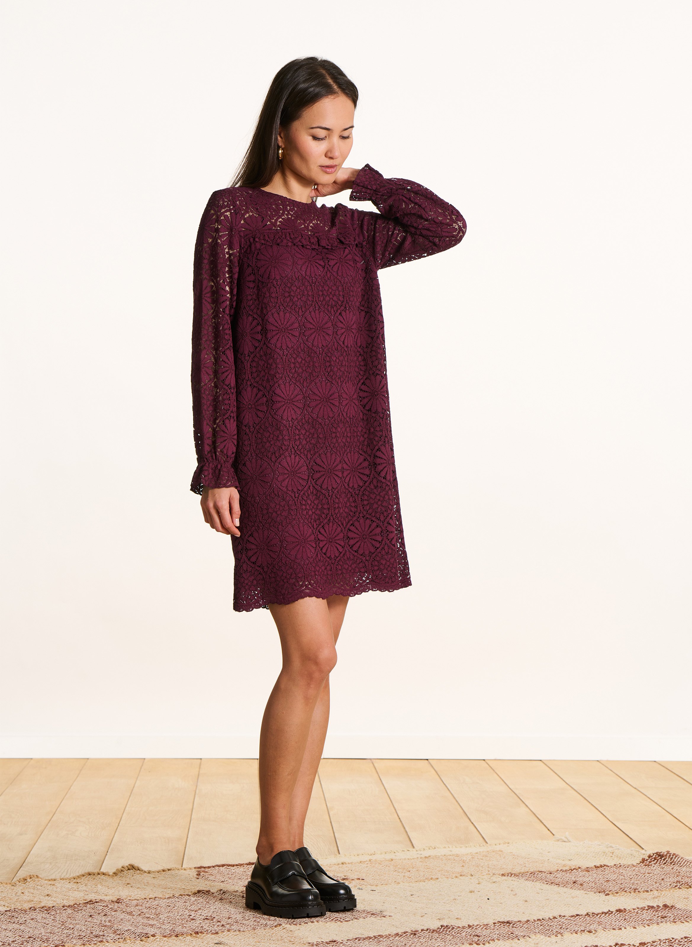 Kurzkleid aus Baumwoll-Mix mit Rundhalsausschnitt LA FEE MARABOUTEE Braun