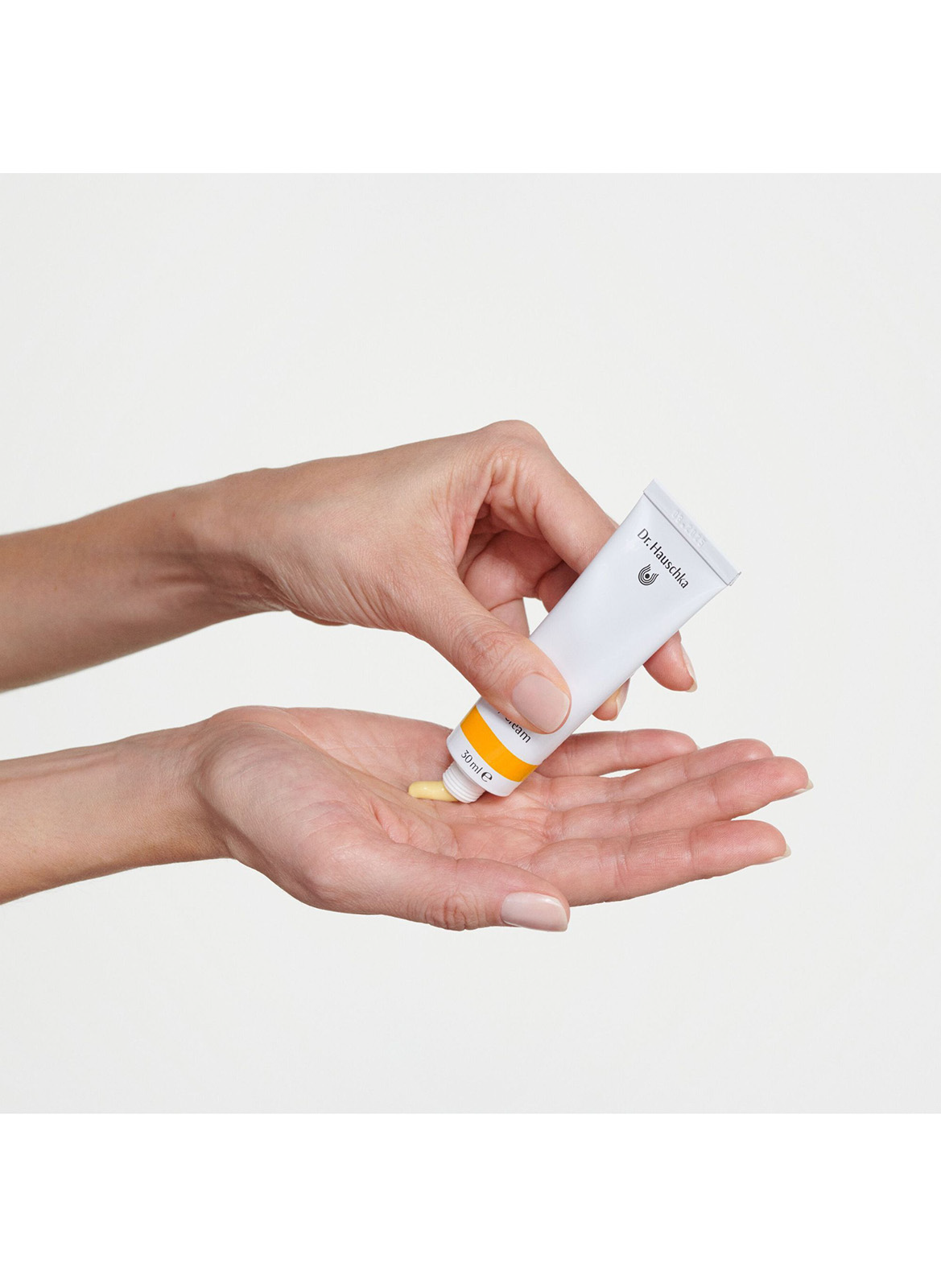 Quitten-Tagescreme DR. HAUSCHKA No color