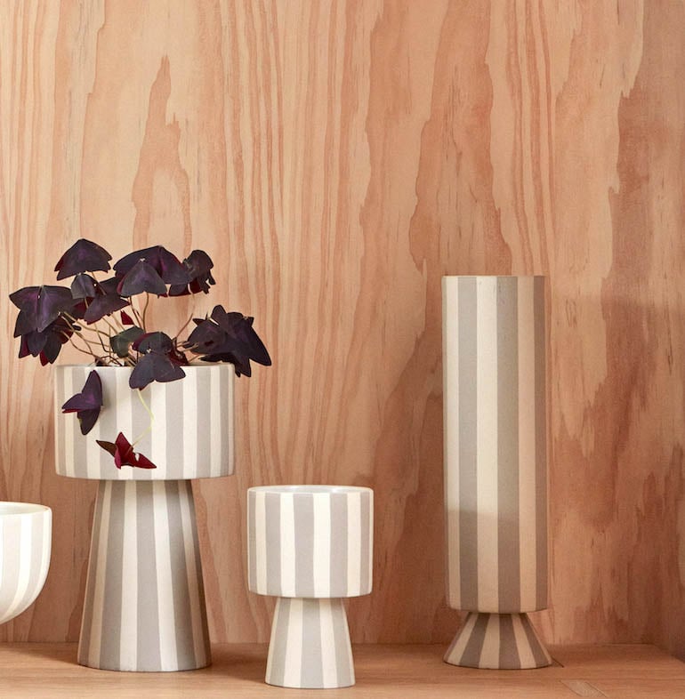 Earthenware flower pot OYOY LIVING DESIGN Beige