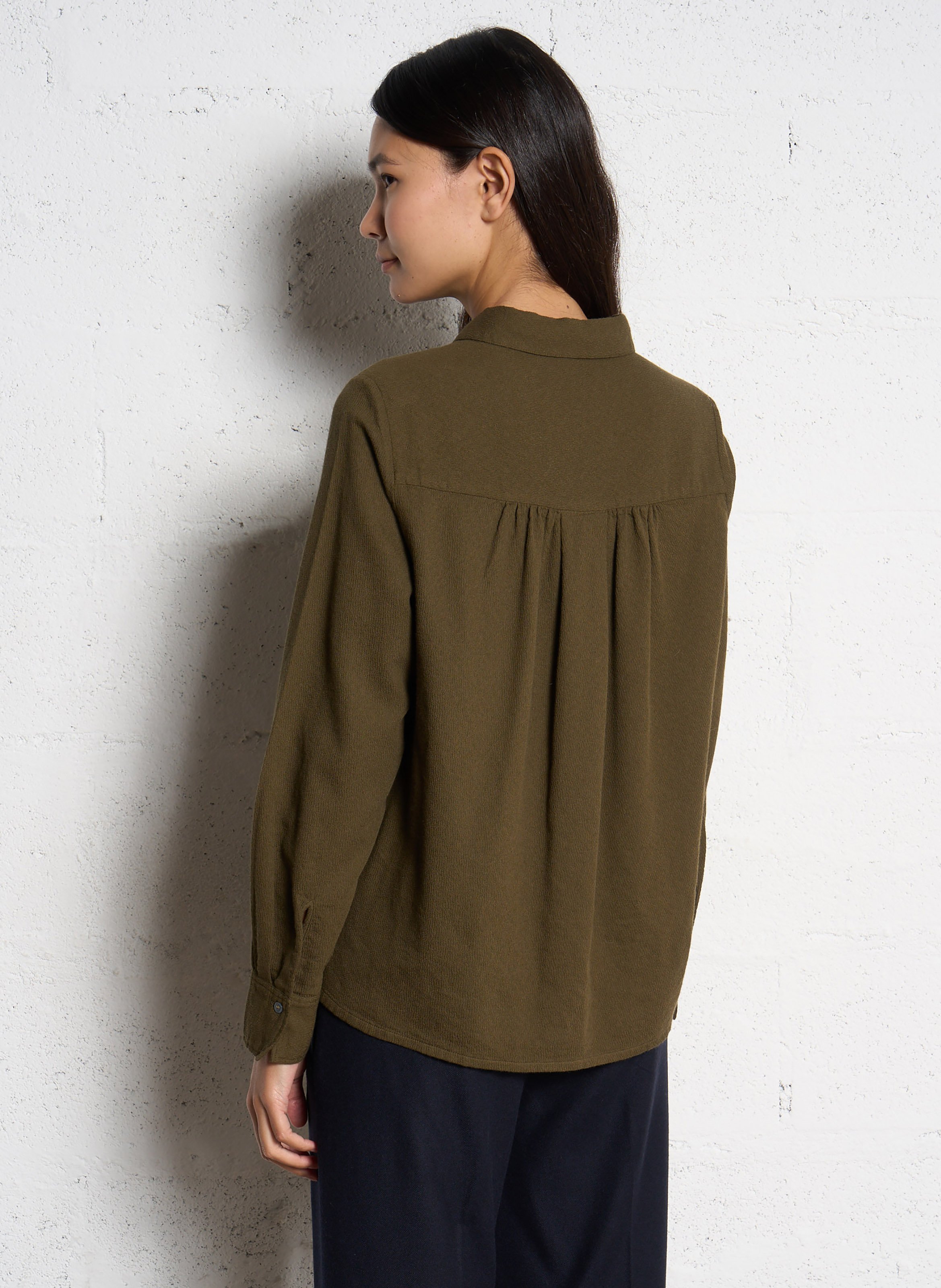 Chemise col classique en coton et en laine mélangés  POMANDERE Kaki