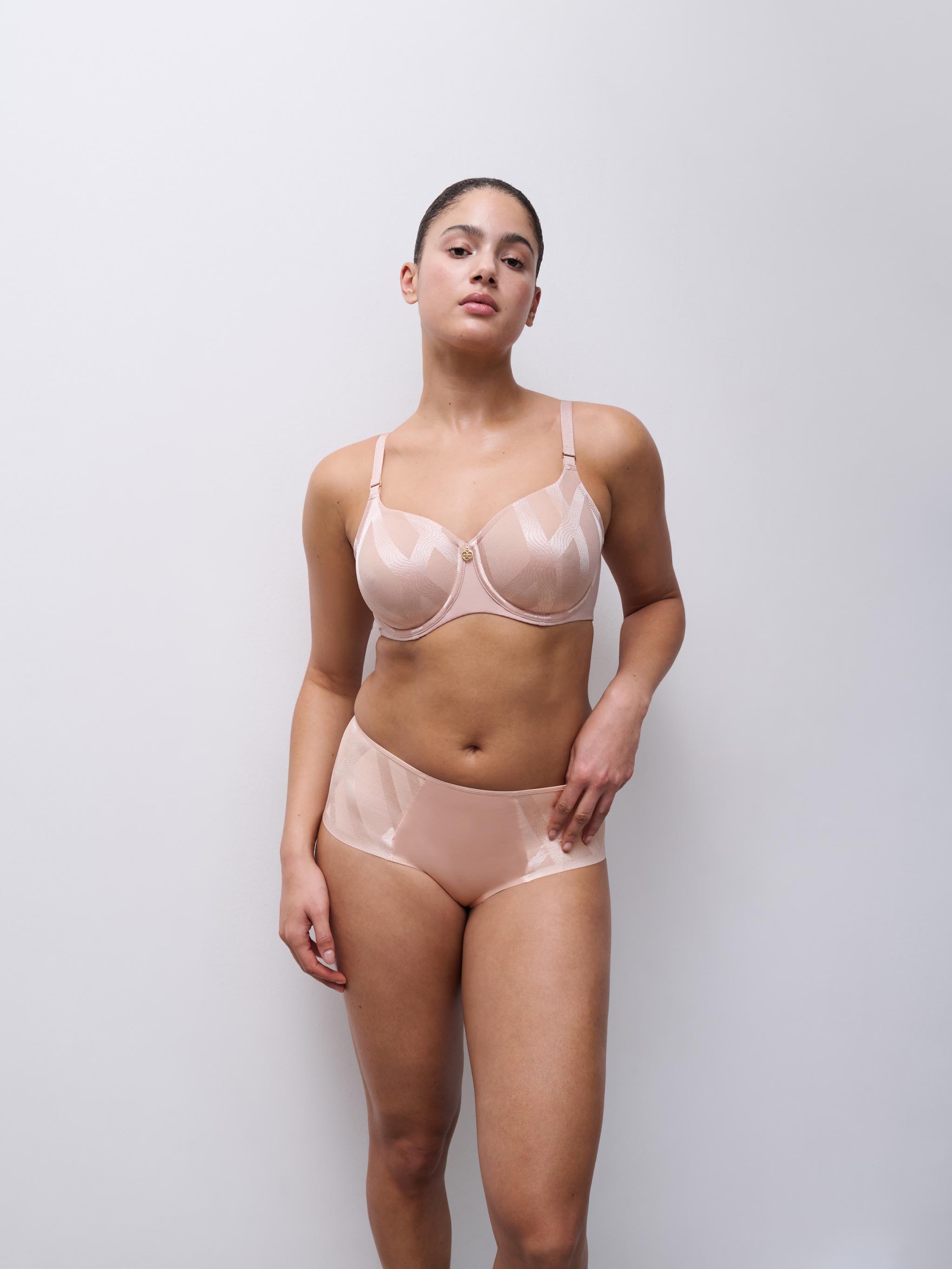 Moulded full-cup bra | Pink CHANTELLE Women