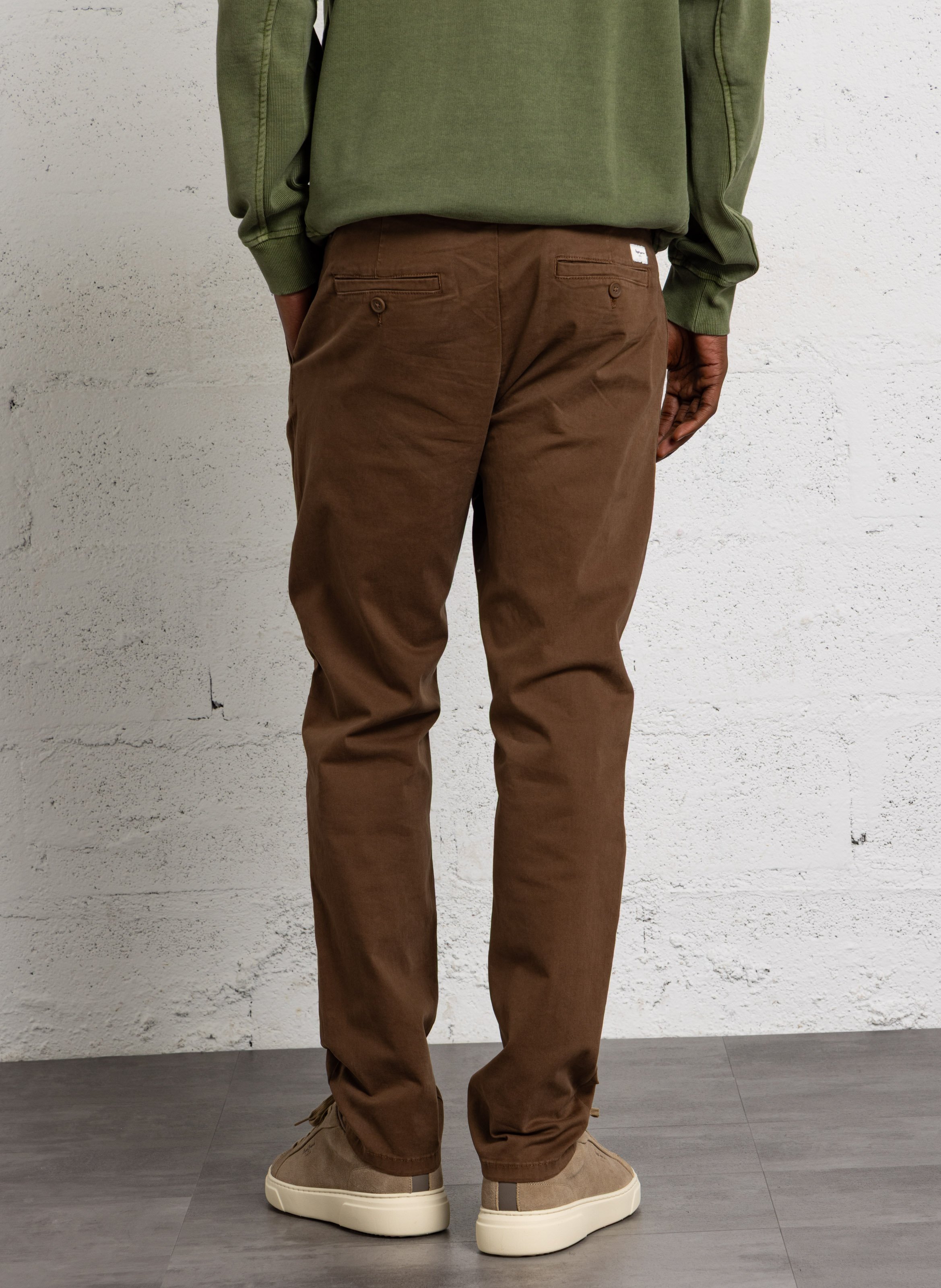 Chinohose aus Baumwollmix PEPE JEANS Braun