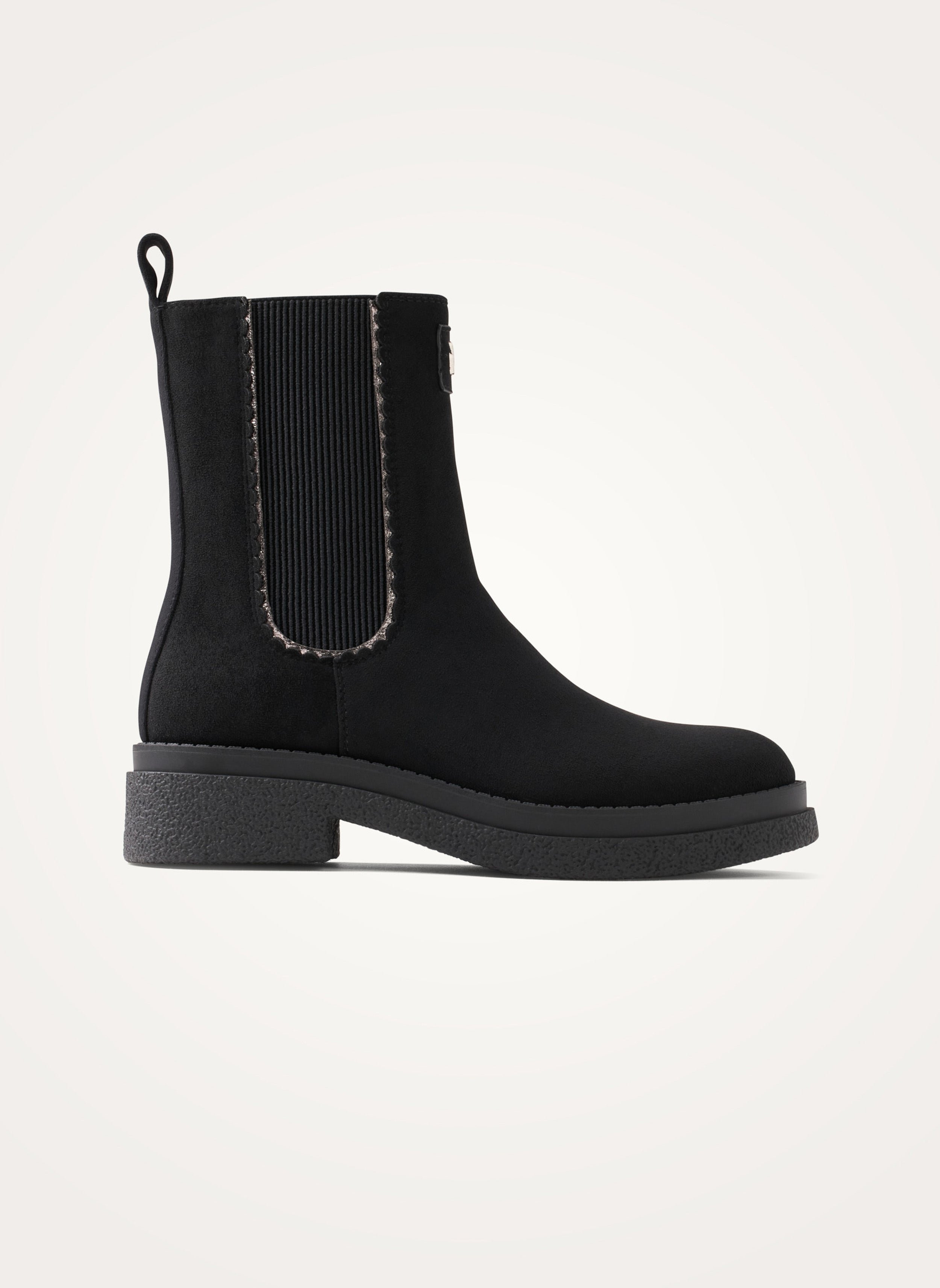 Chelsea suede ankle boots VANESSA WU Black