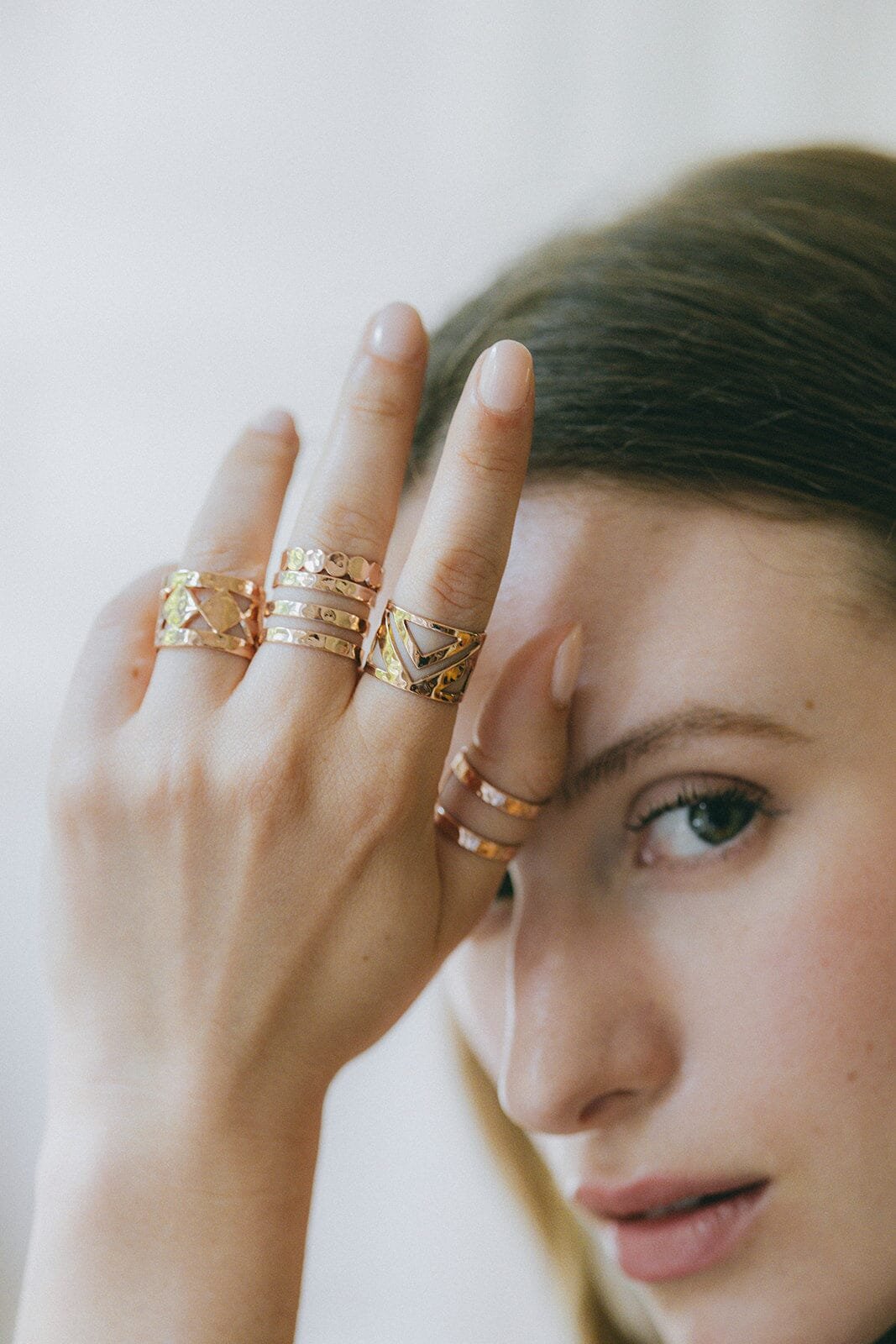 Hammered gold-plated ring MONSIEUR SIMONE Pink