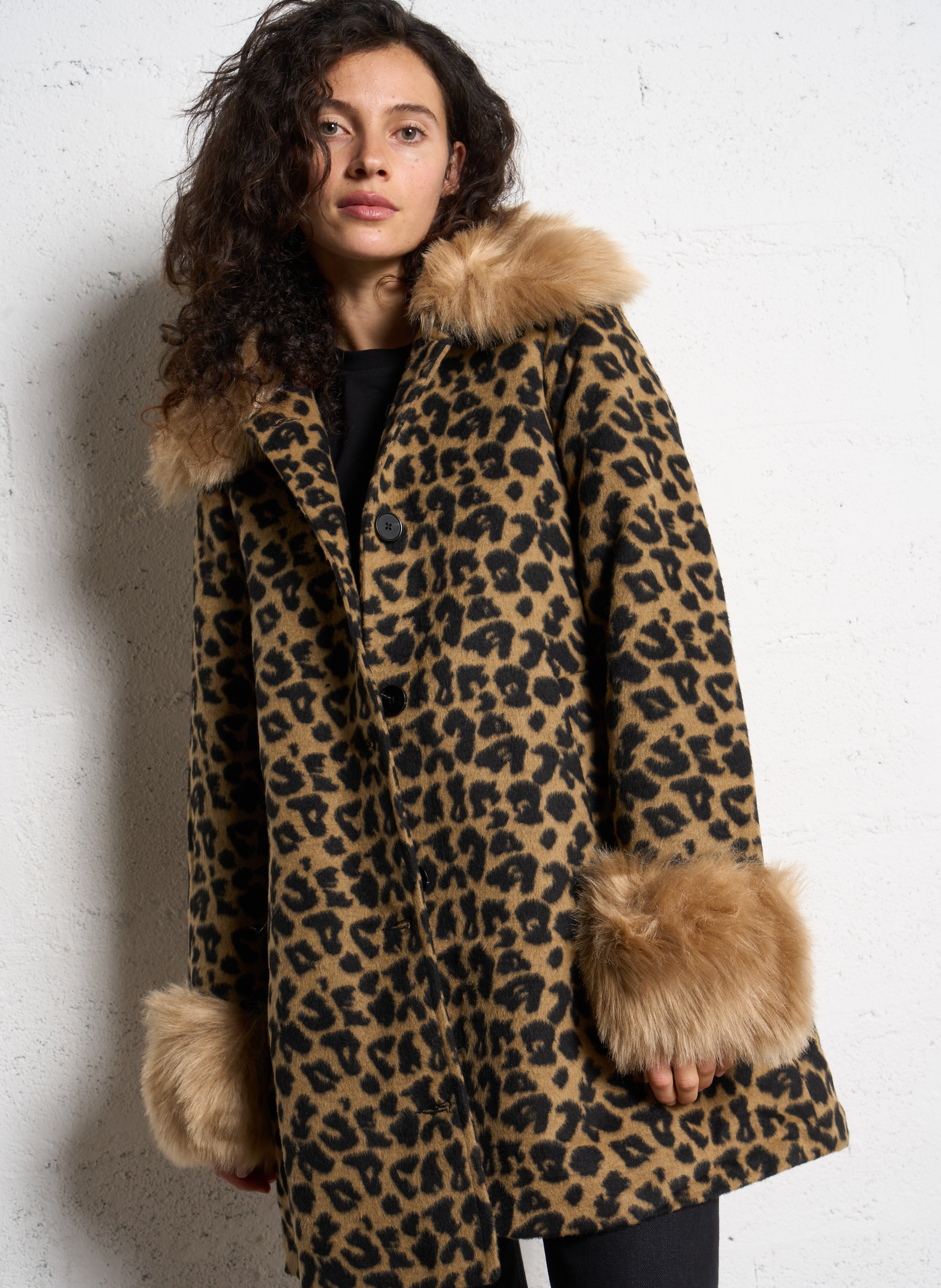 Manteau col montant à imprimé léopard NEVER FULLY DRESSED Multicolore