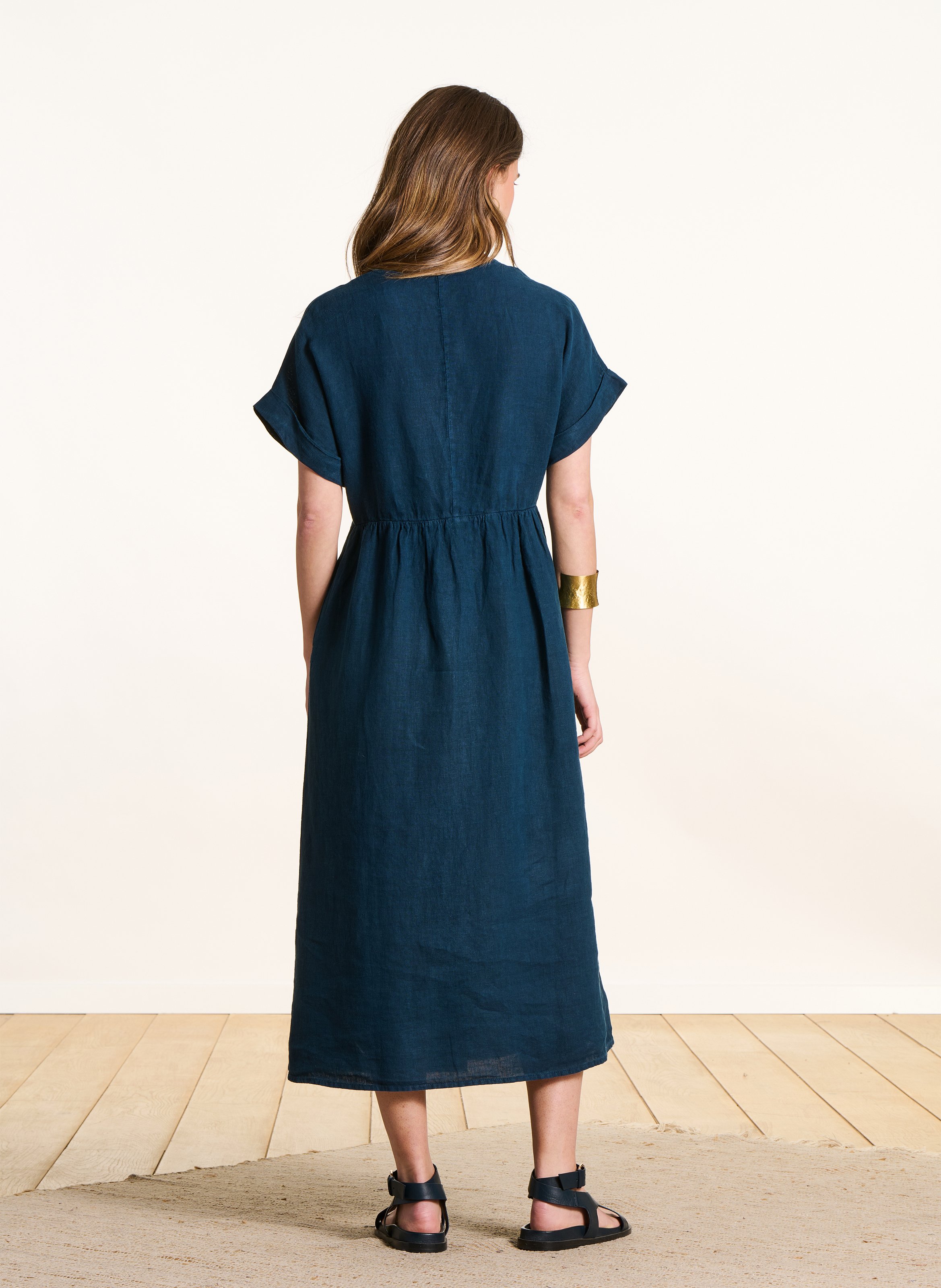 Long linen V-neck dress LA FEE MARABOUTEE Blue