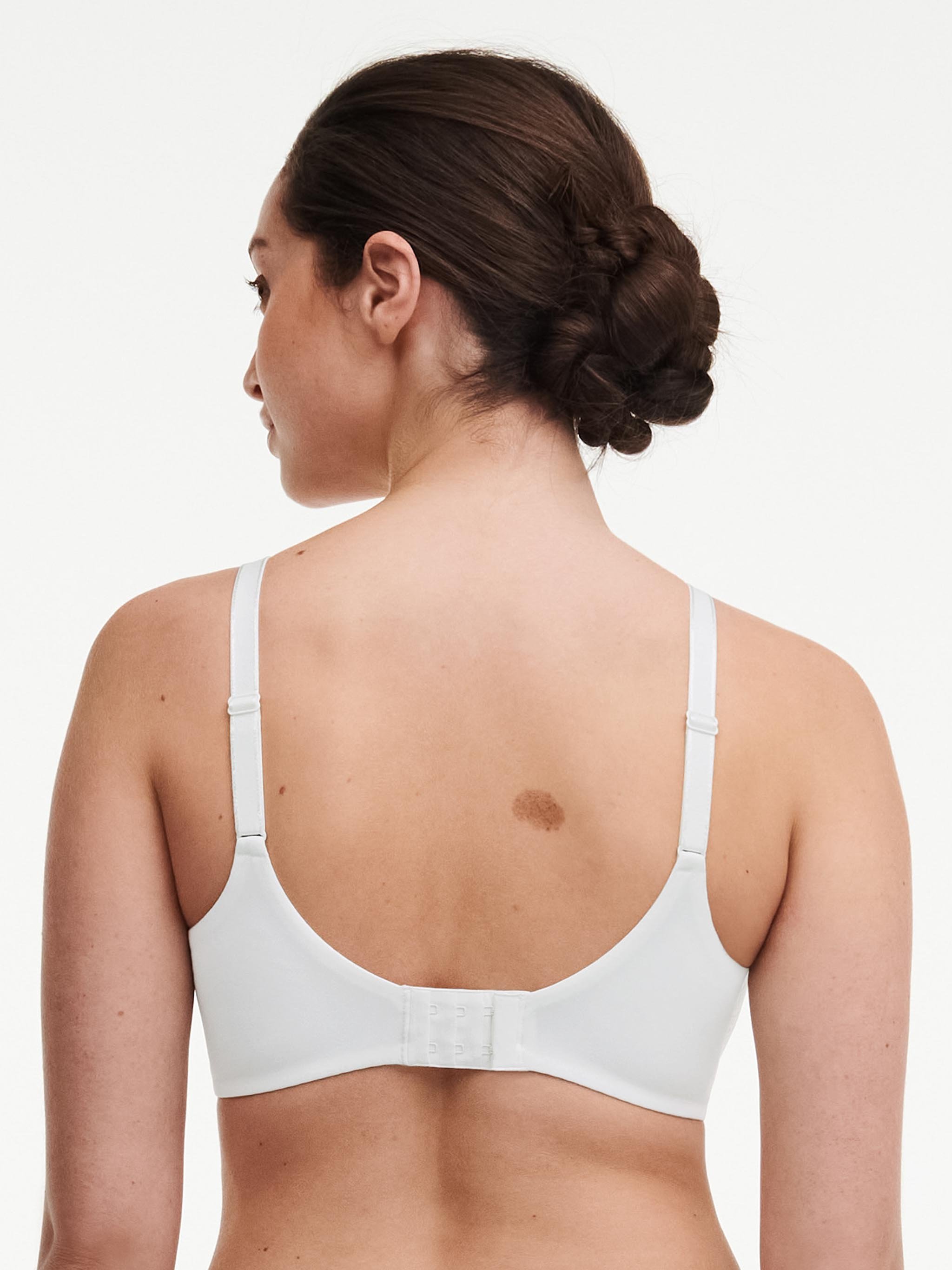 Moulded full-cup bra CHANTELLE Beige
