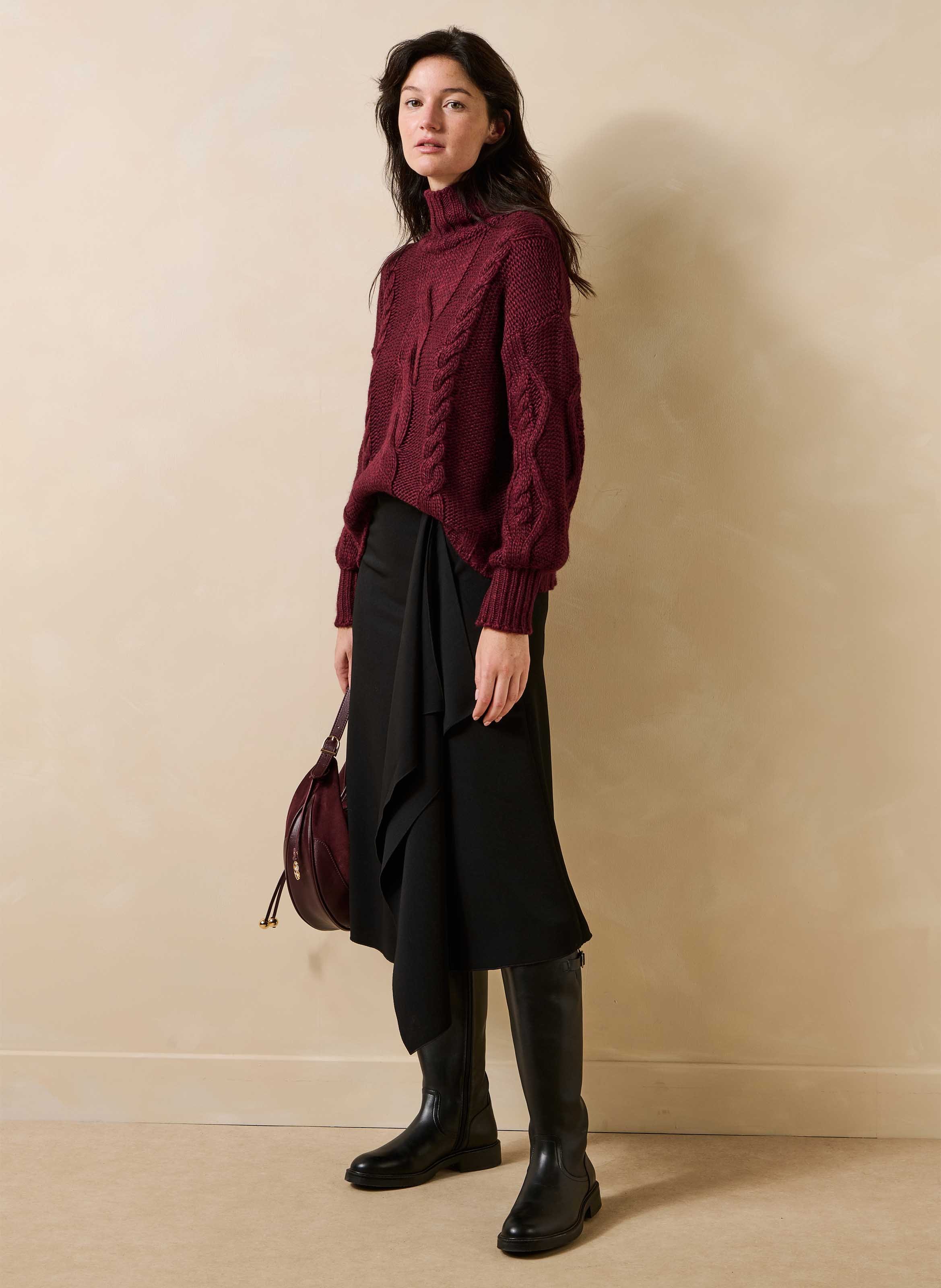 Jupe midi évasée asymétrique LA FEE MARABOUTEE Black