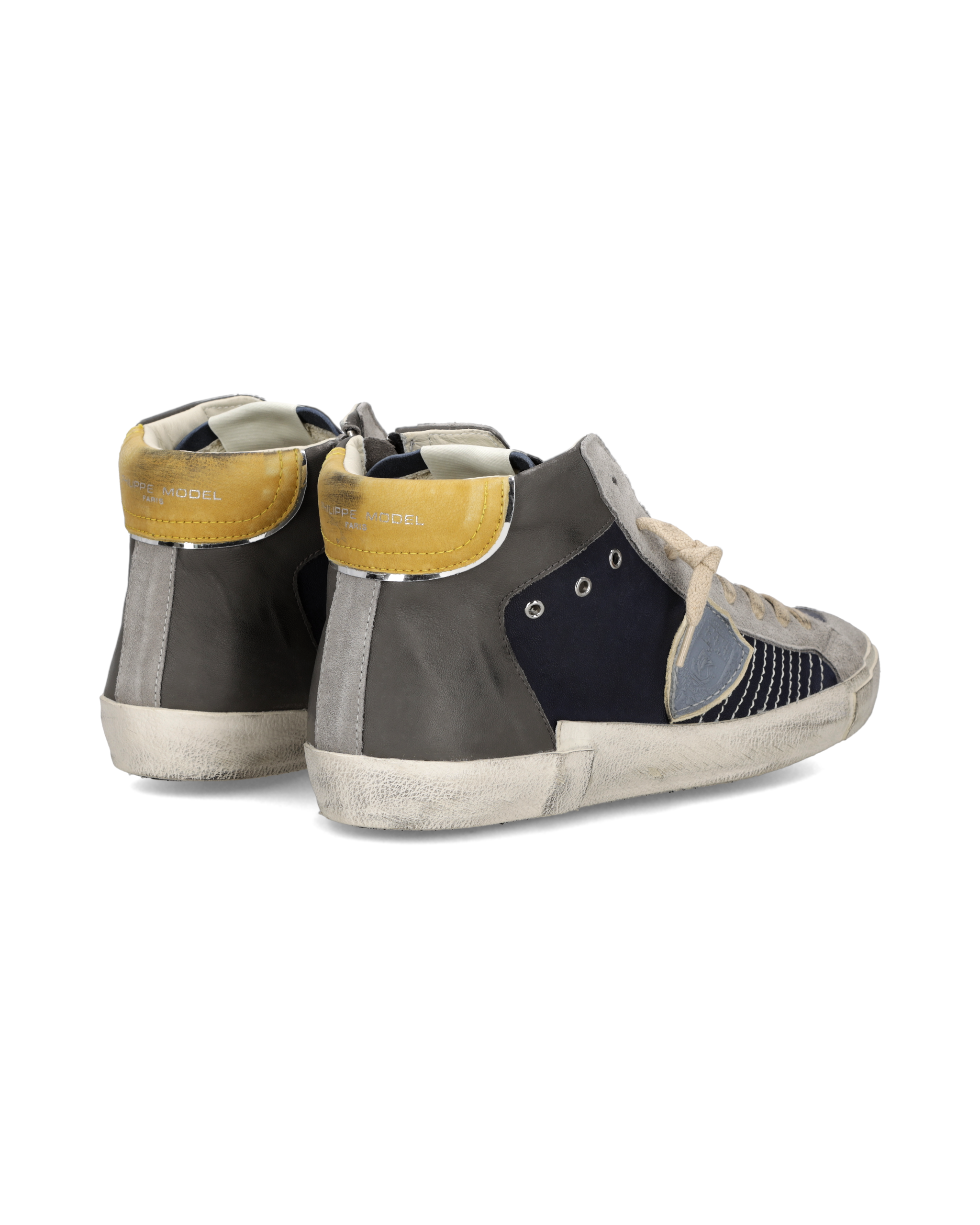 Tennis sneakers. PHILIPPE MODEL Grey