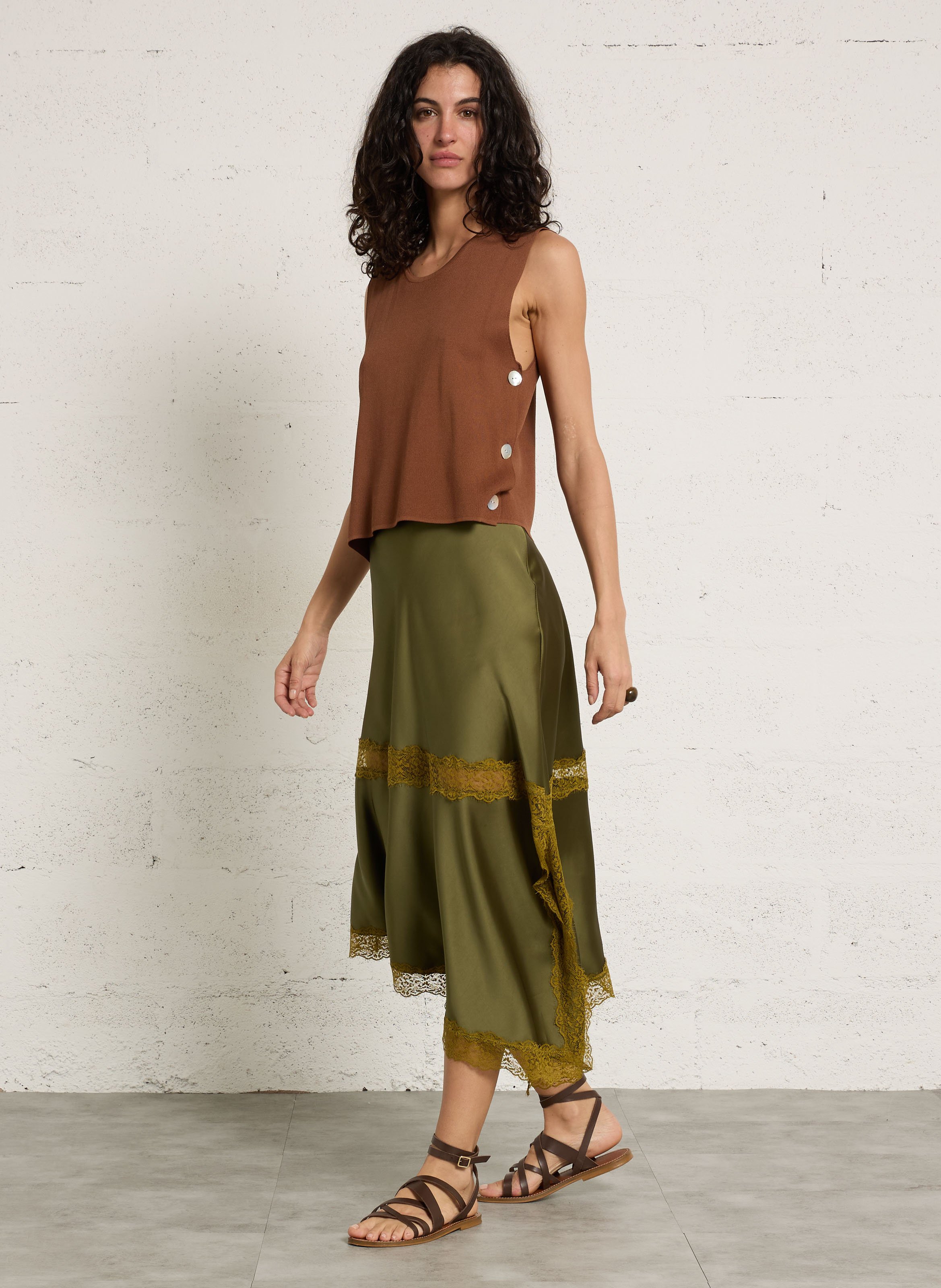 Asymmetrischer Midi-Spitzenrock IMPERIAL Grun