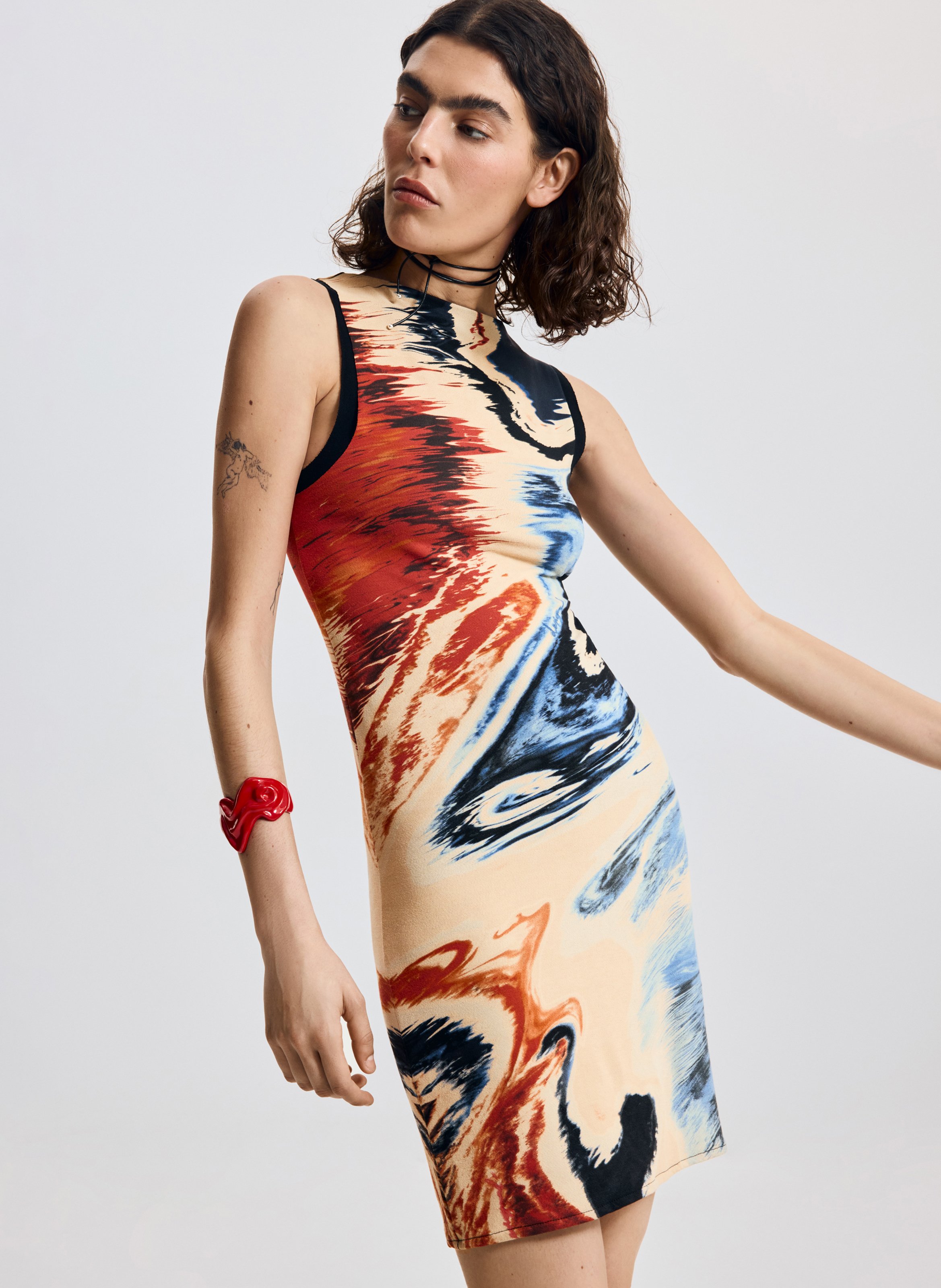 Halflange jurk met ronde hals en print DESIGUAL Veelkleurig