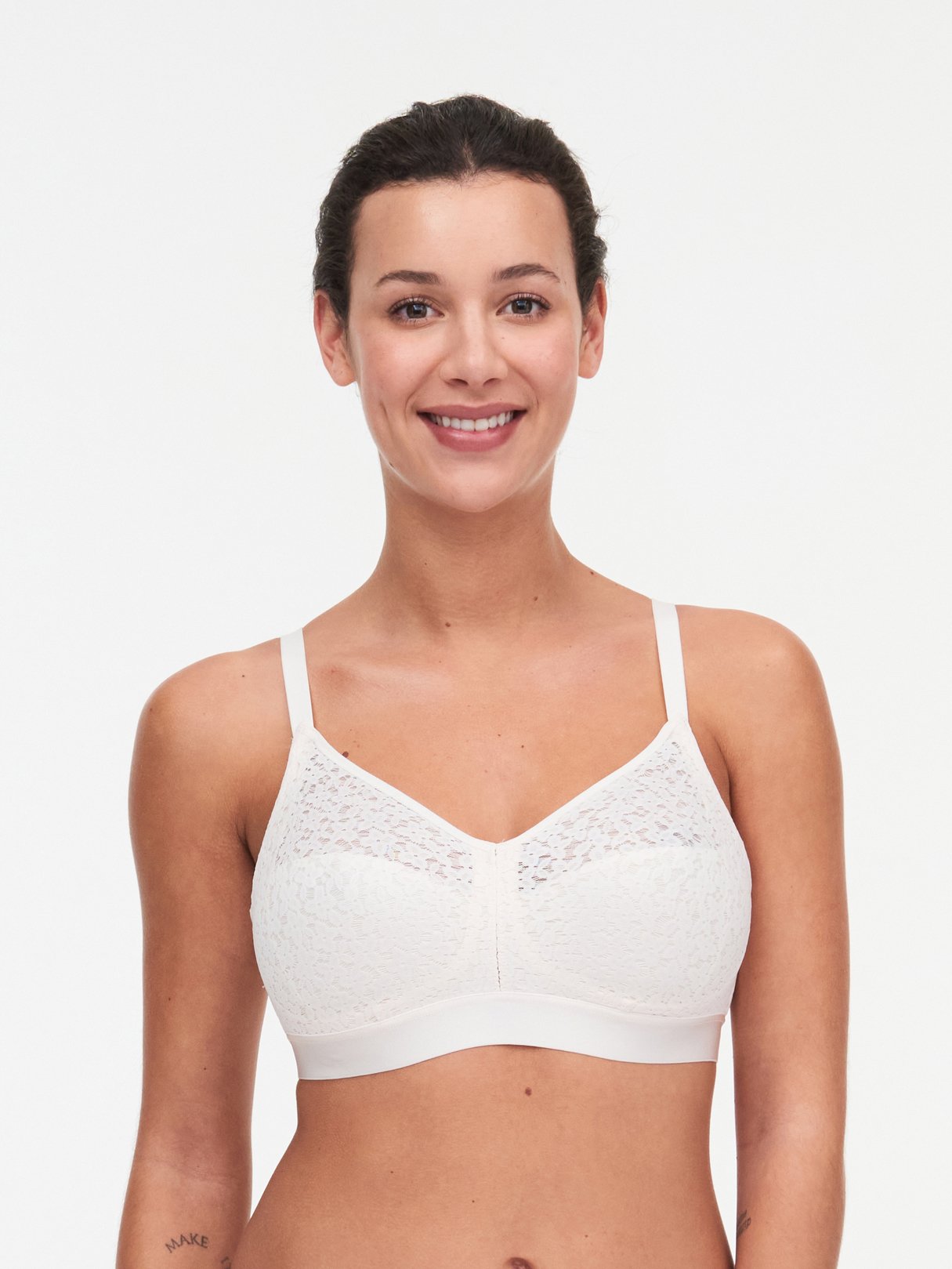 Non-wired support bra with cups CHANTELLE