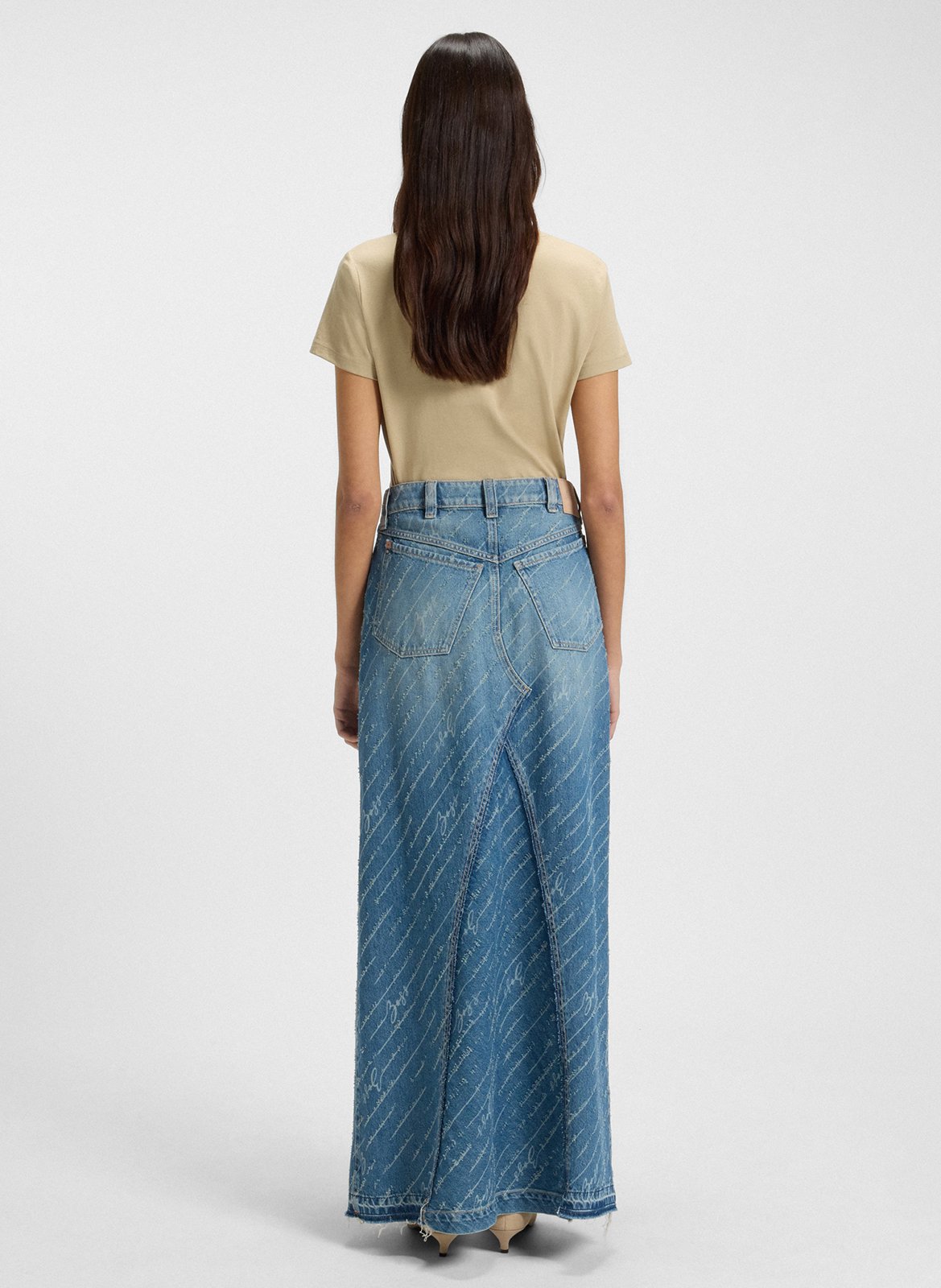 Tee-shirt droit col rond brodé en laine vierge BOSS Marron