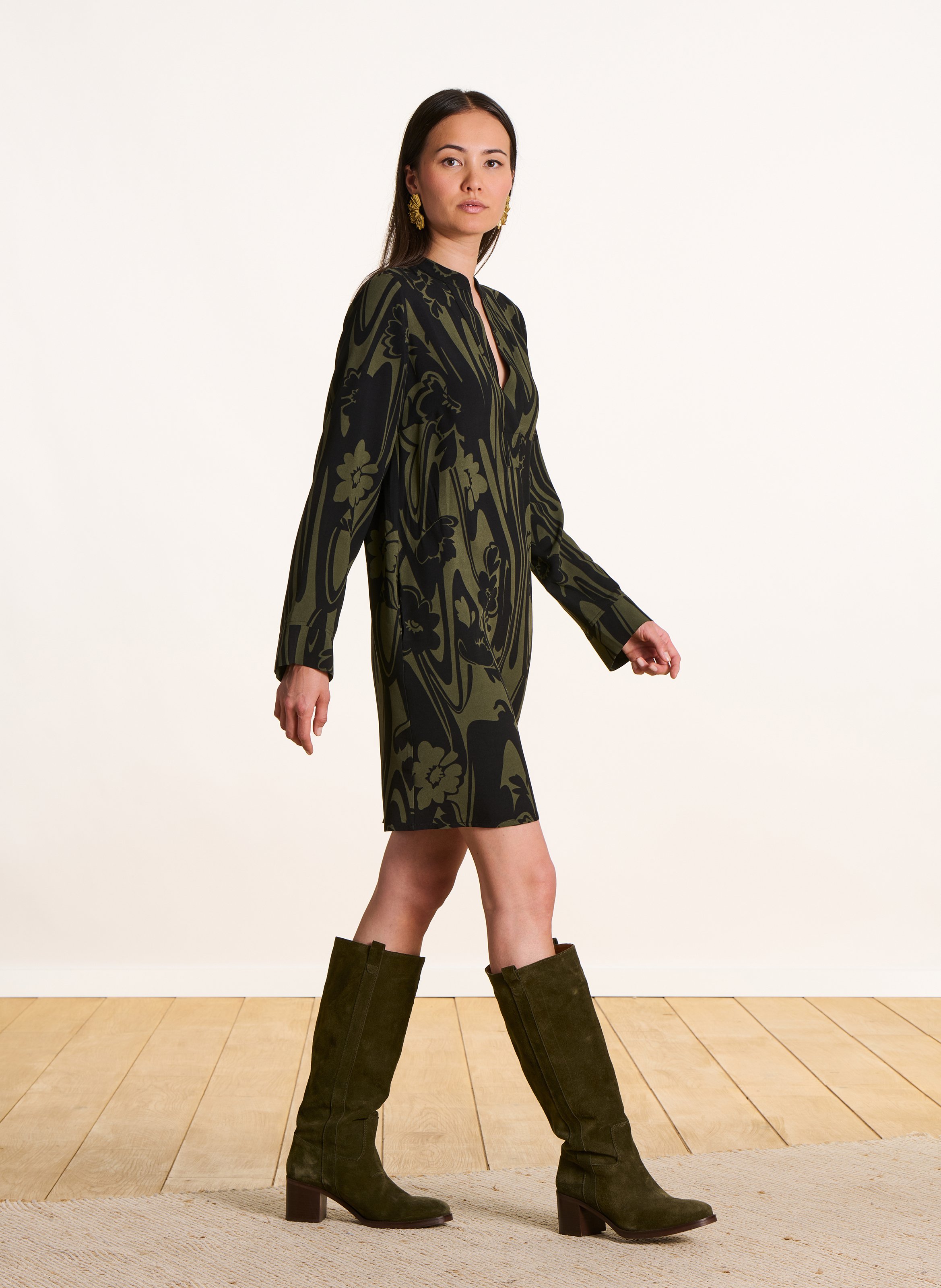 Heeled suede boots LA FEE MARABOUTEE Green