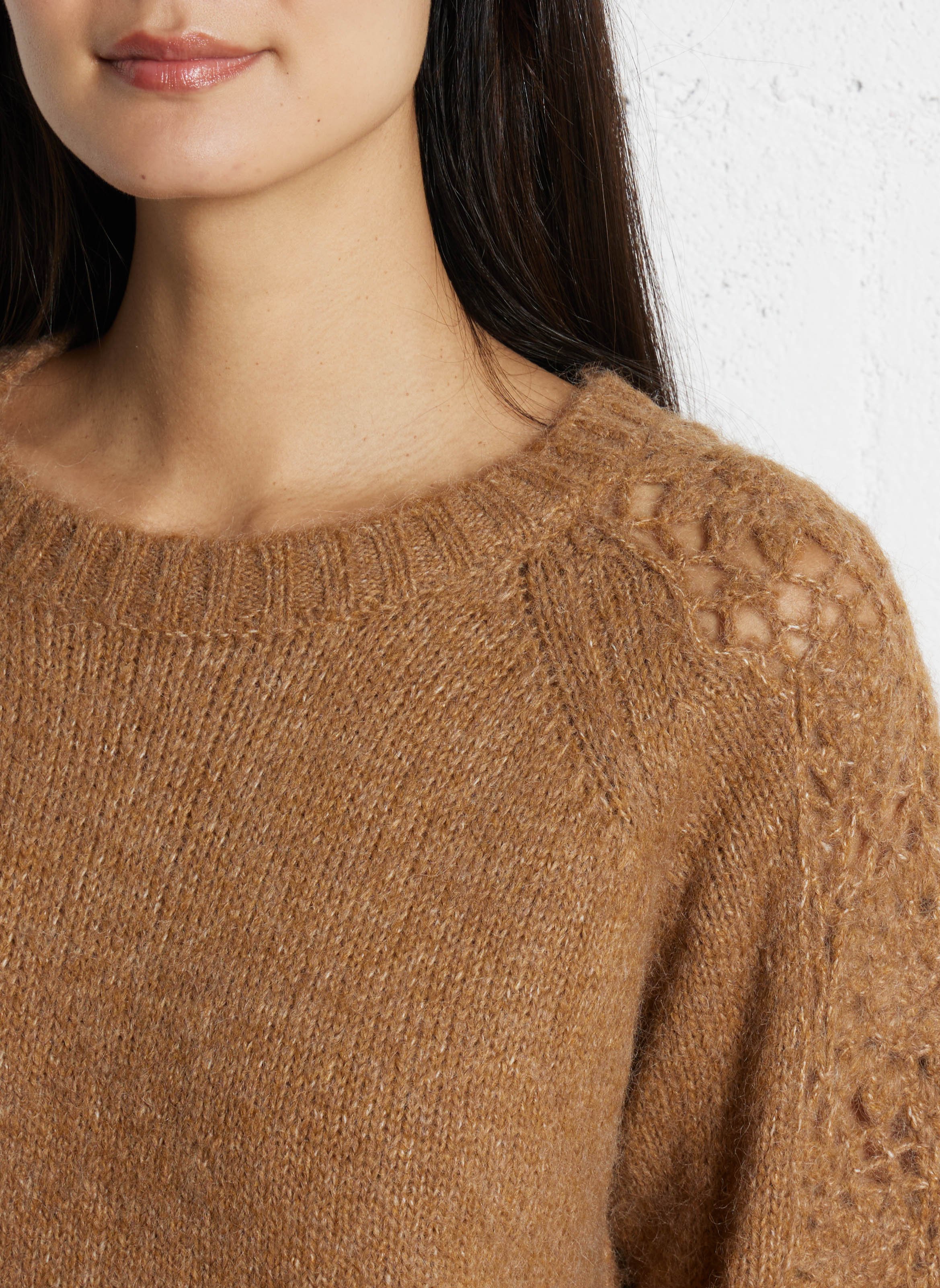 Pull ample col rond en maille ajourée LA PETITE ETOILE Marron