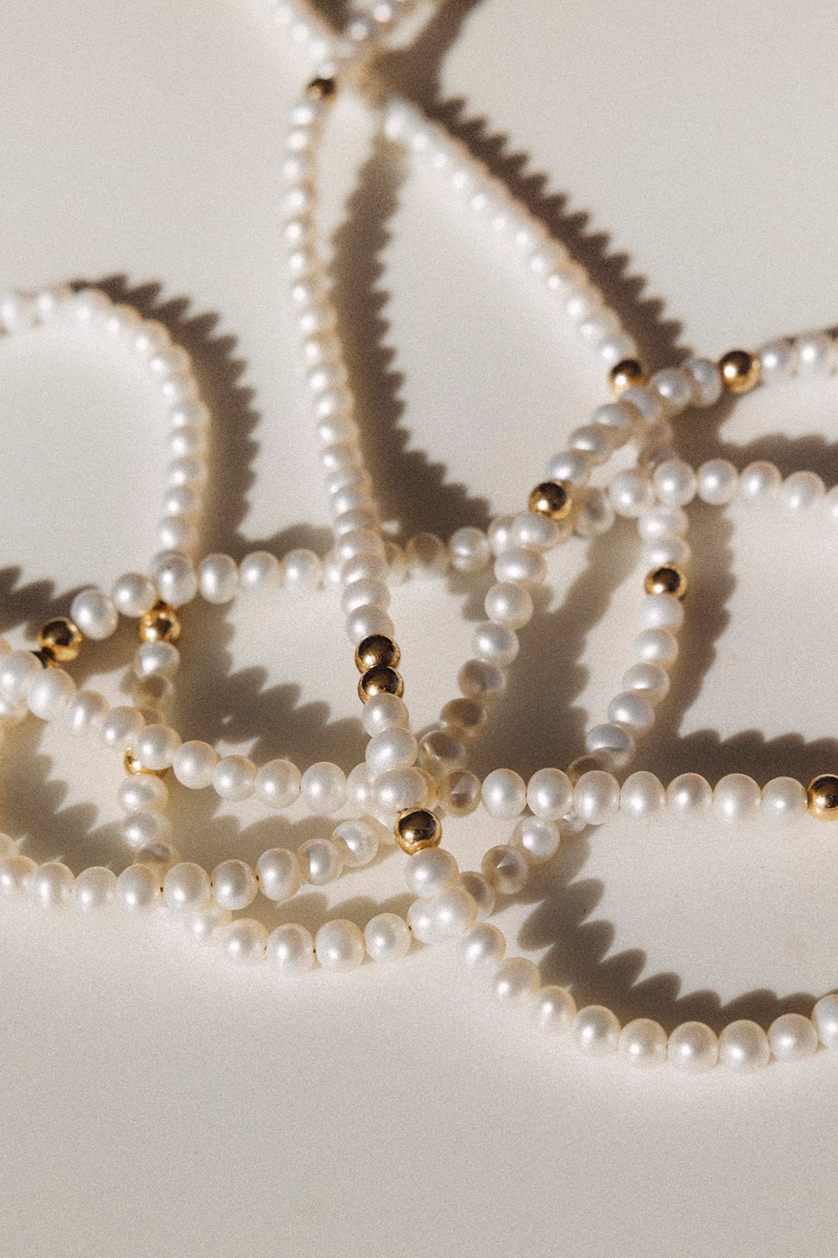 Grace Pearl Necklace White