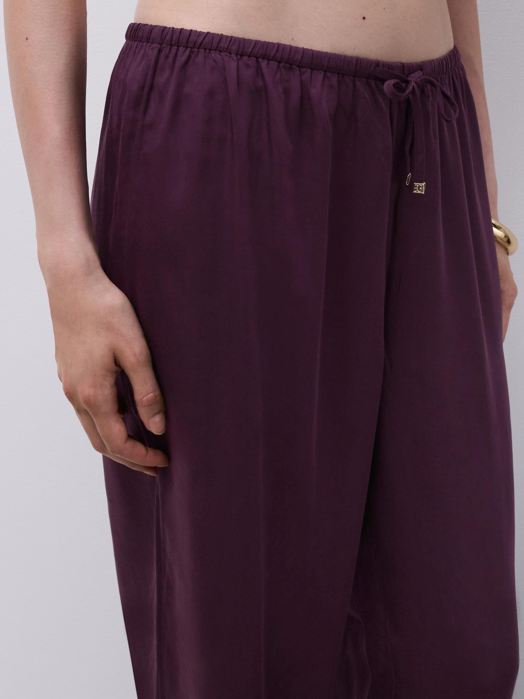 Floral Embroidery Pants CHANTELLE Purple