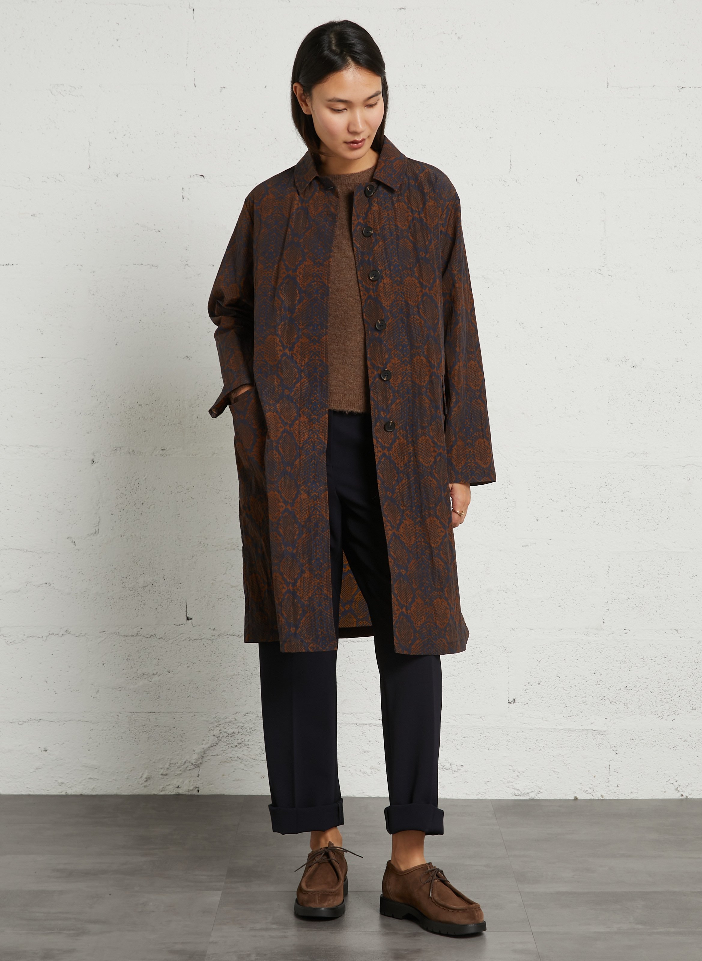 Oversize bedruckter Trenchcoat LEON & HARPER Braun