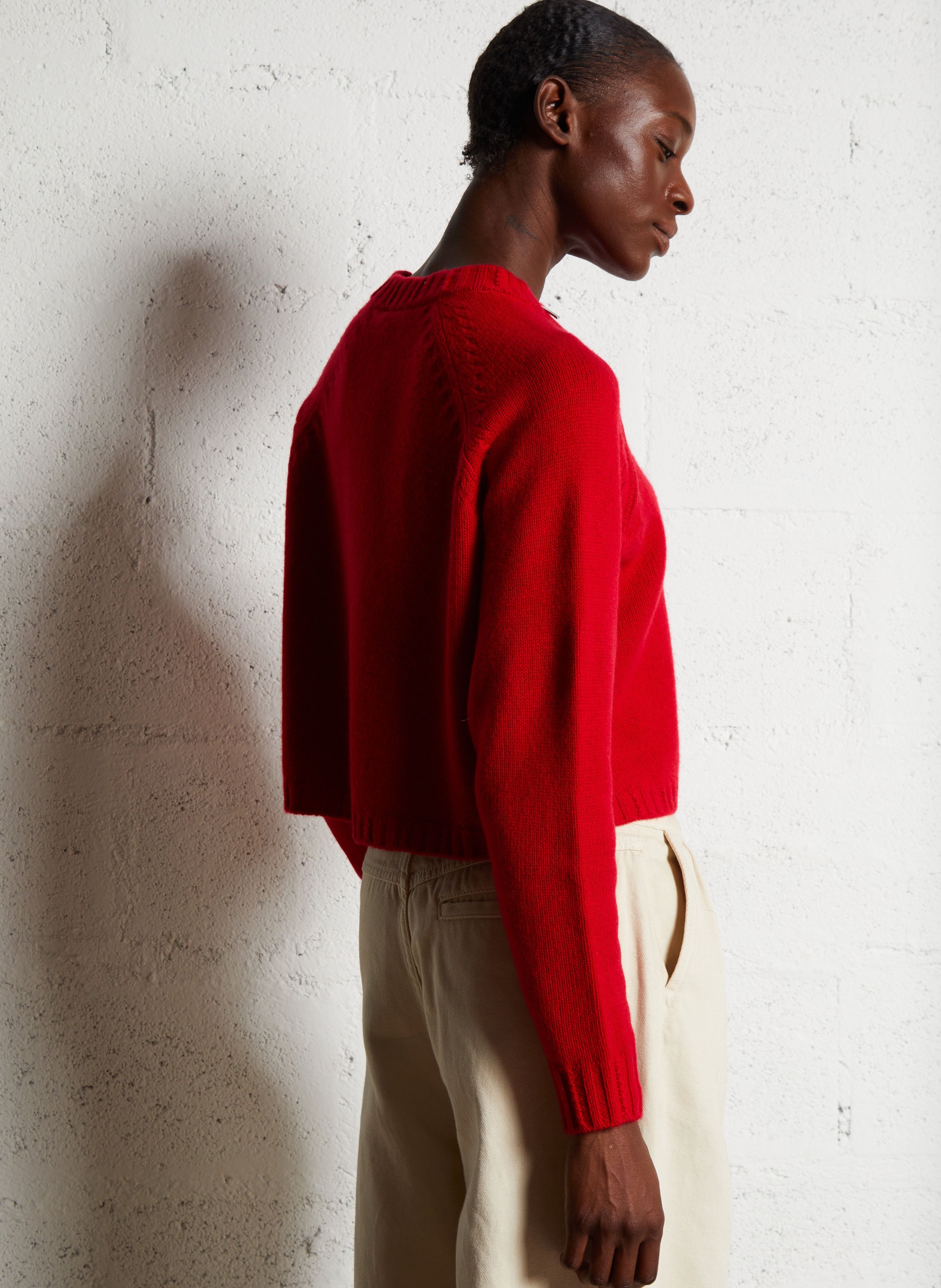 Pull court col rond en cachemire BA&SH Rouge