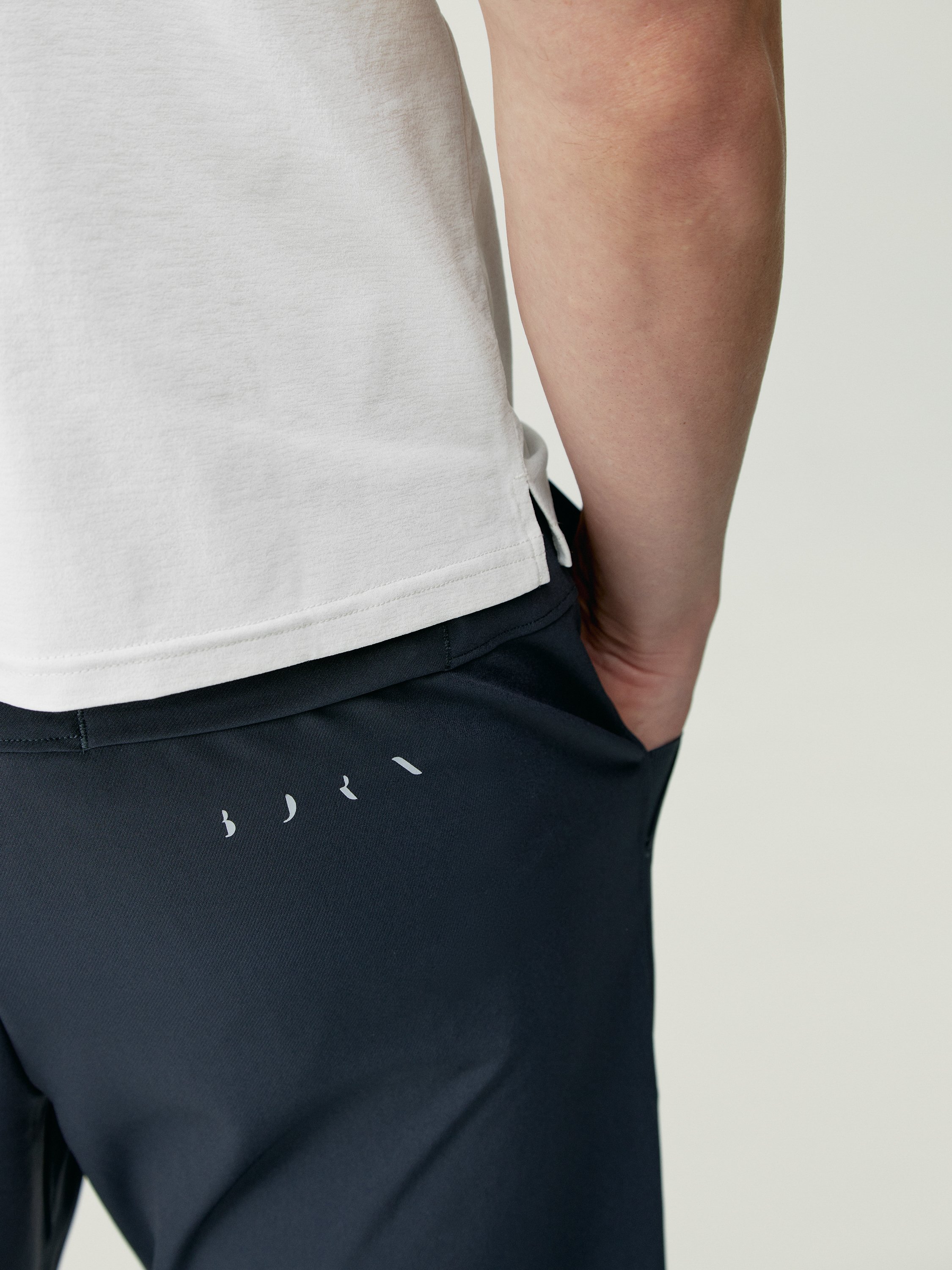 Performance athleisure sports pants BORN LIVING YOGA Grey