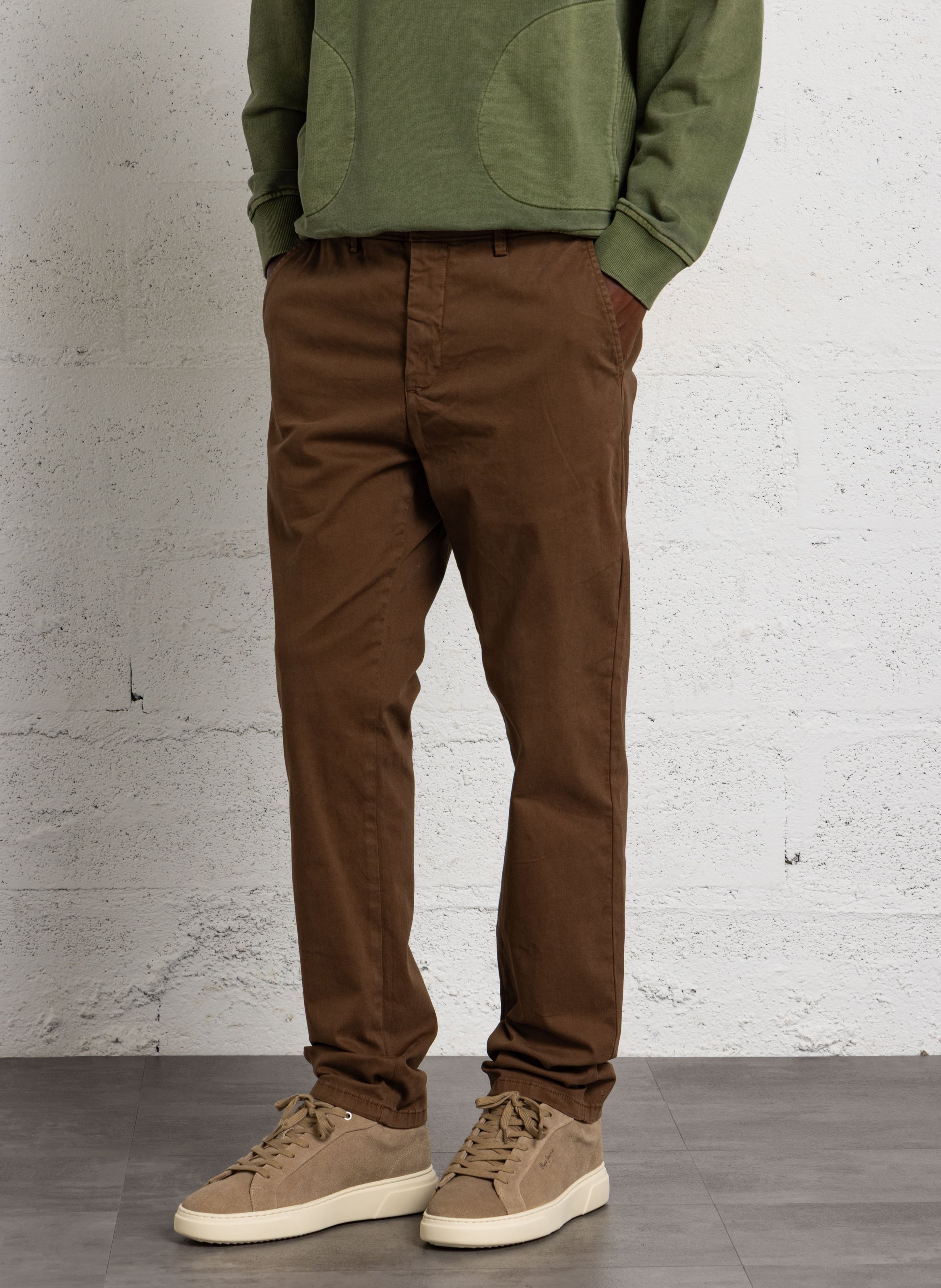 Chinohose aus Baumwollmix PEPE JEANS Braun