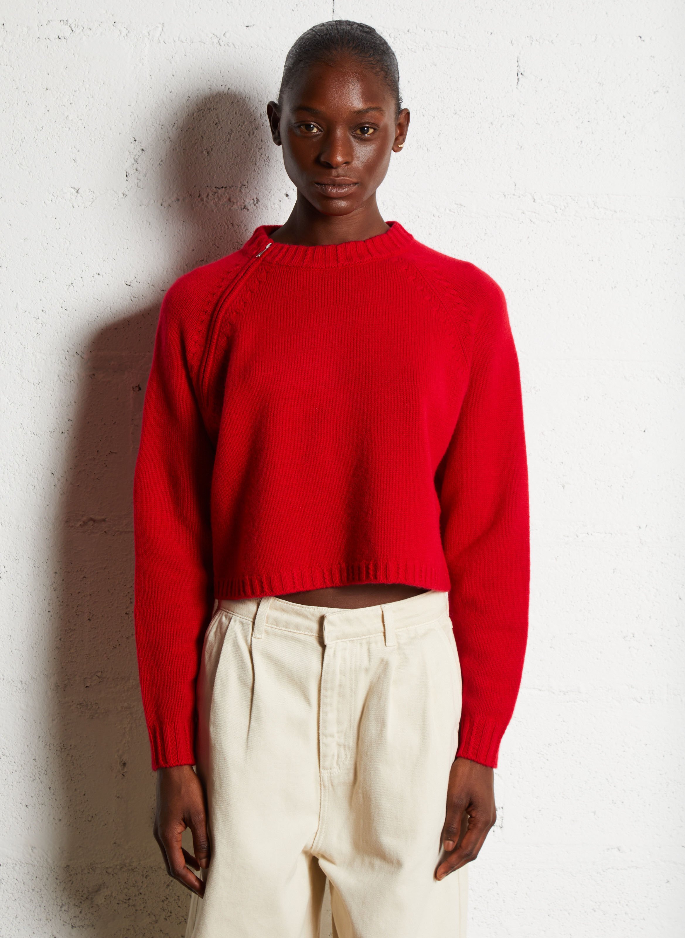 Pull court col rond en cachemire BA&SH Rouge