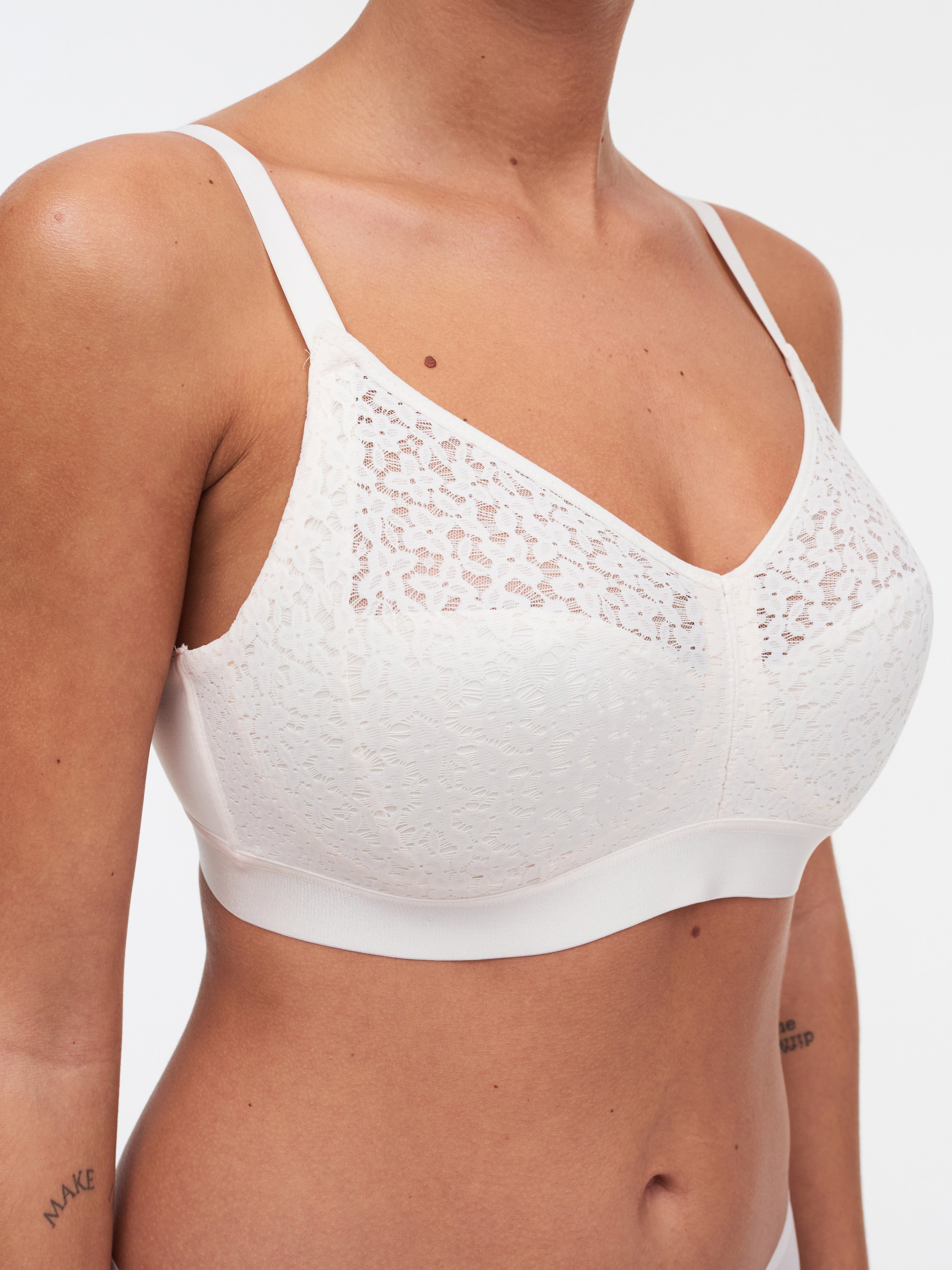 Non-wired support bra with cups CHANTELLE Beige