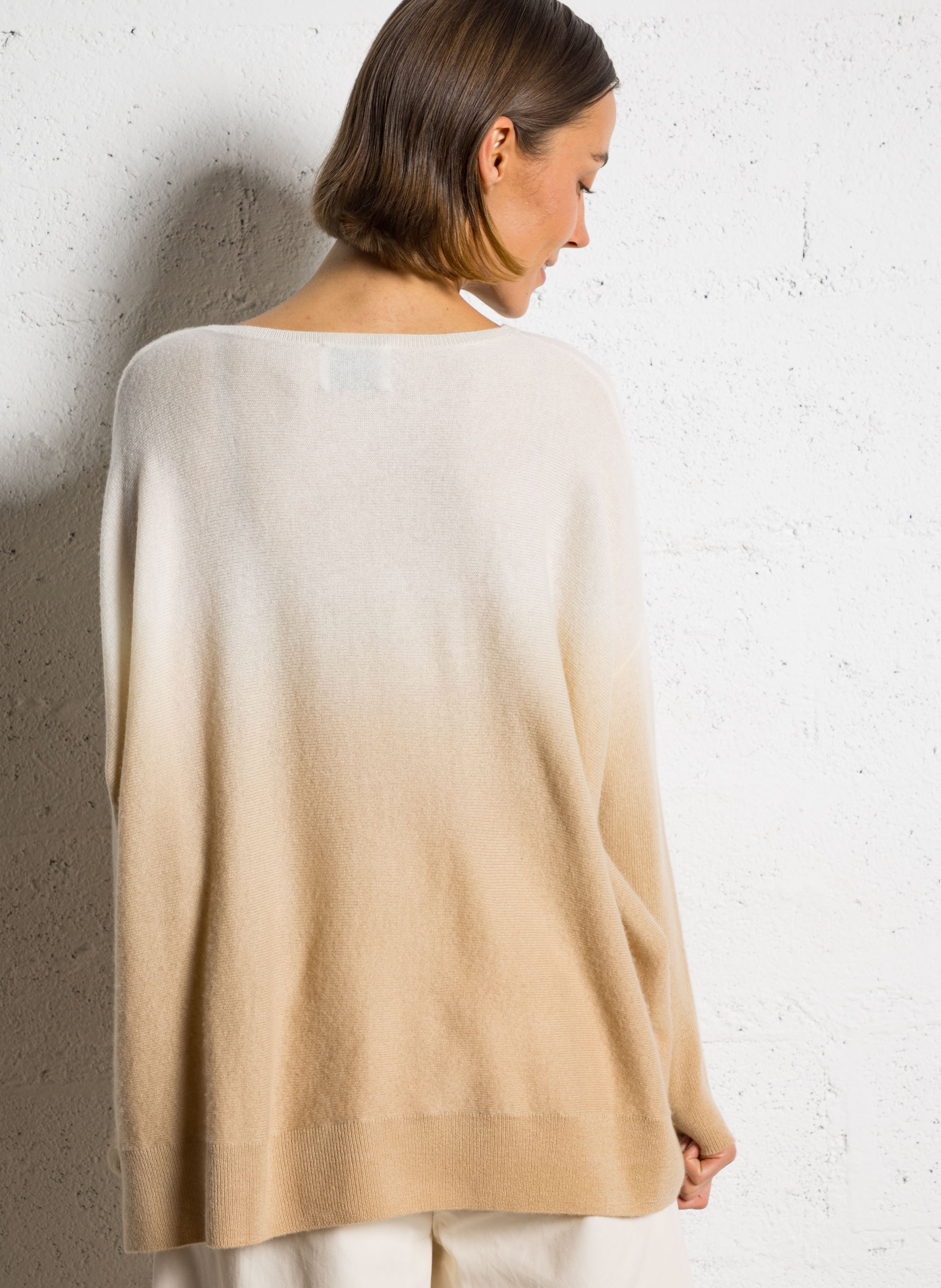 Oversized kasjmier trui met print KUJTEN Beige