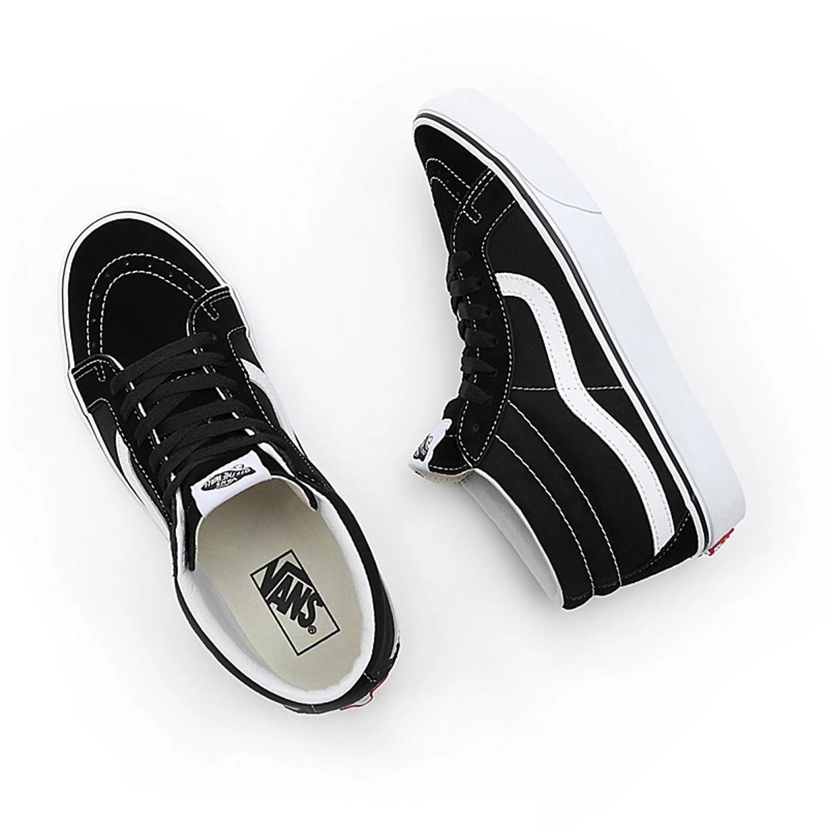 Low-top sneakers VANS Black