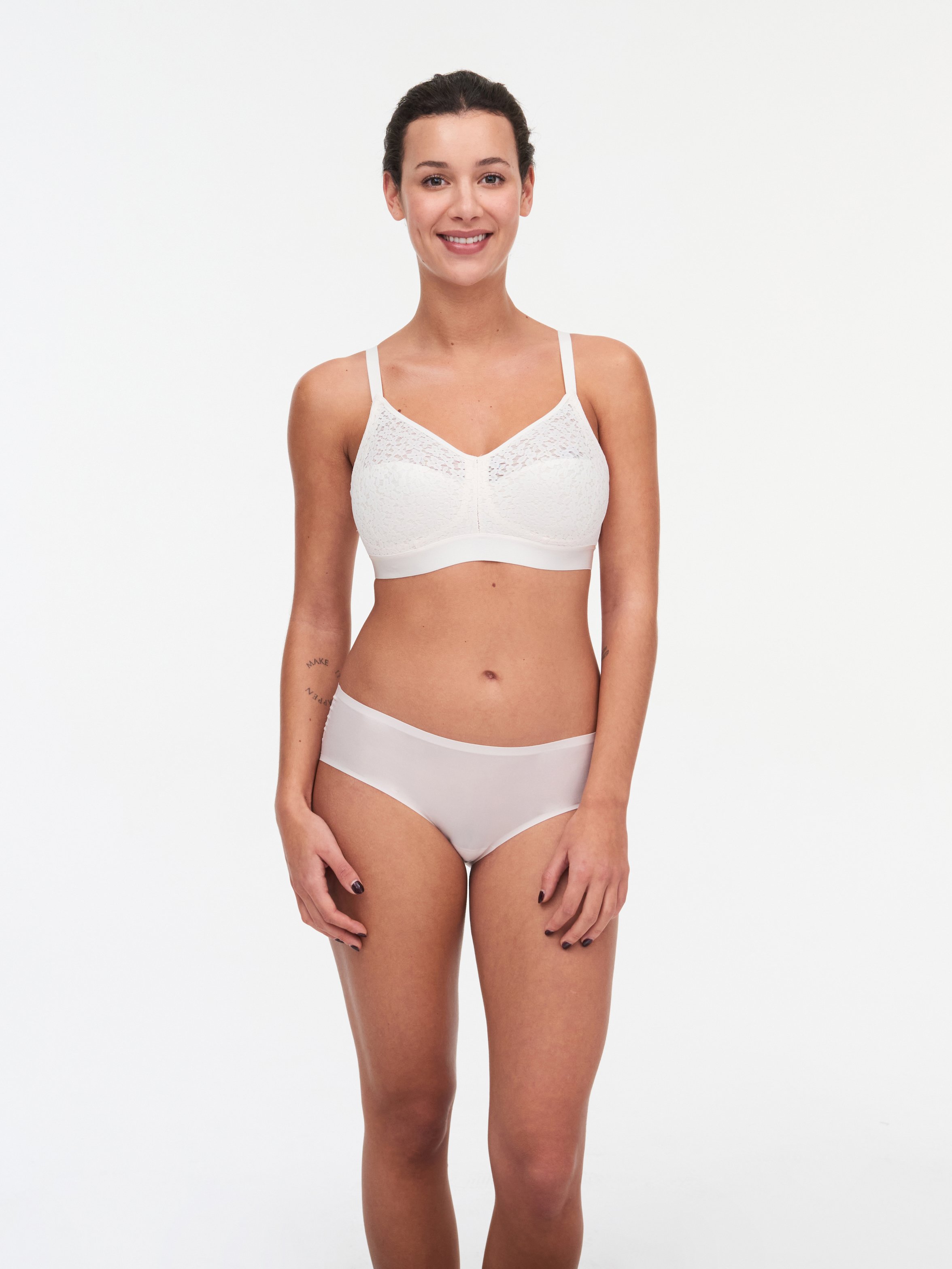 Non-wired support bra with cups CHANTELLE Beige