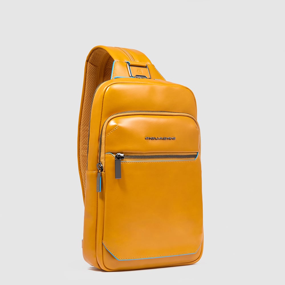 Men's chest bag in leather convertible into a backpack with RFID protection PIQUADRO Yellow