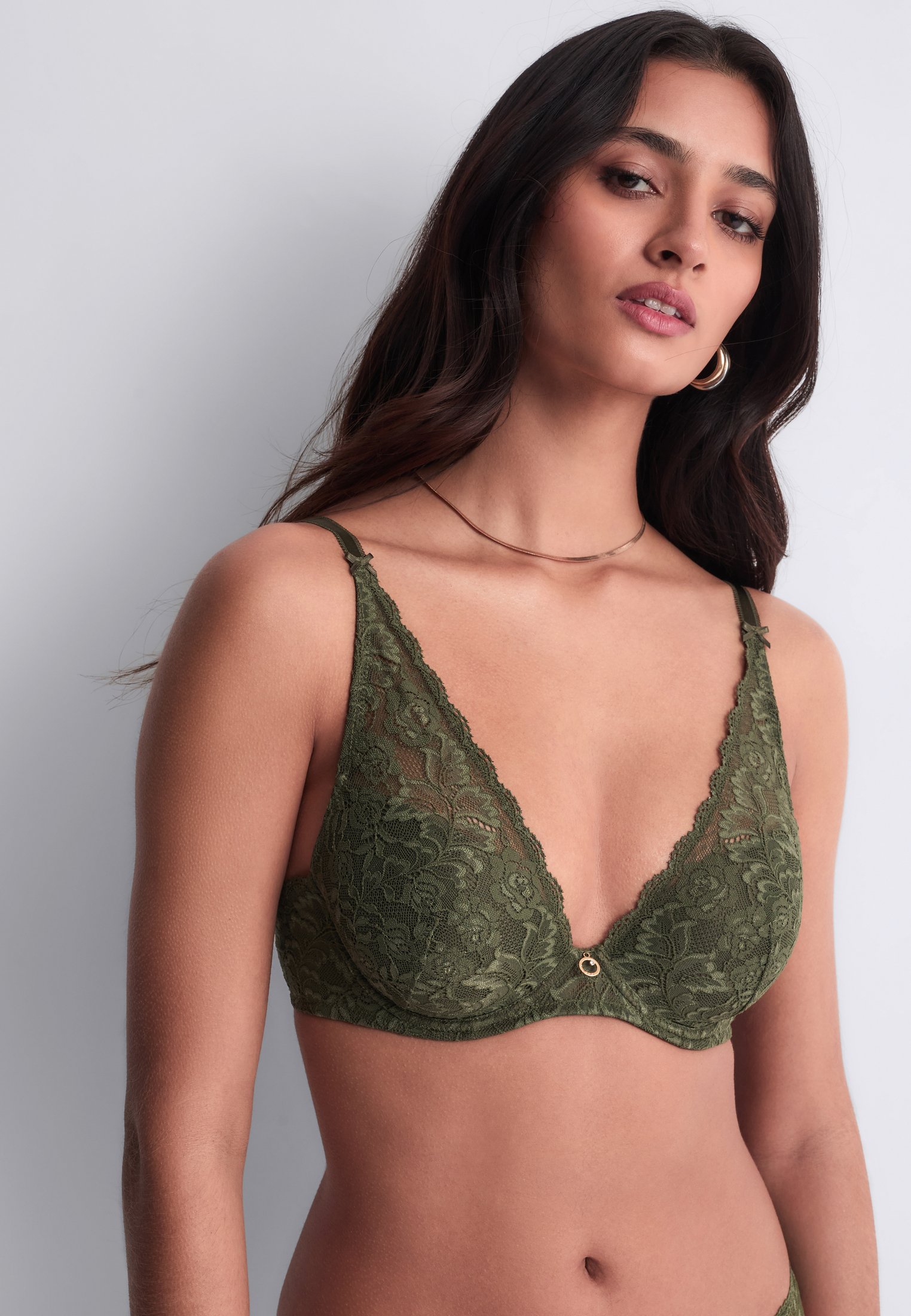 A Fleur De Toi scarf-style plunge bra AUBADE Green