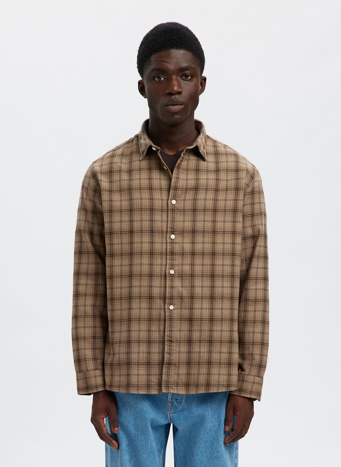 Gerade geschnittene Bluse aus Bio-Baumwolle mit klassischem Kragen SELECTED Beige