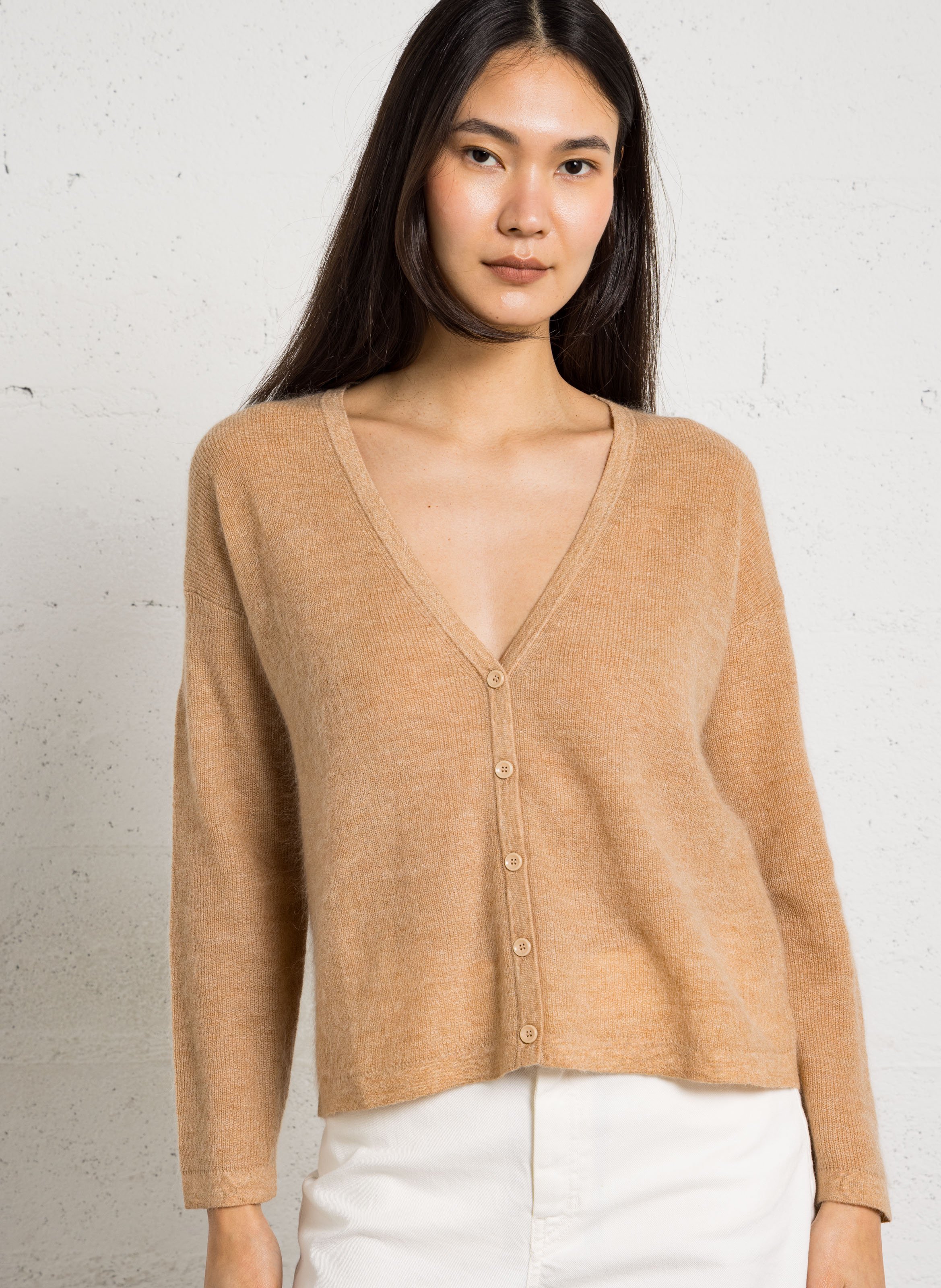 Recht, gebreid vest met V-hals MAISON 123