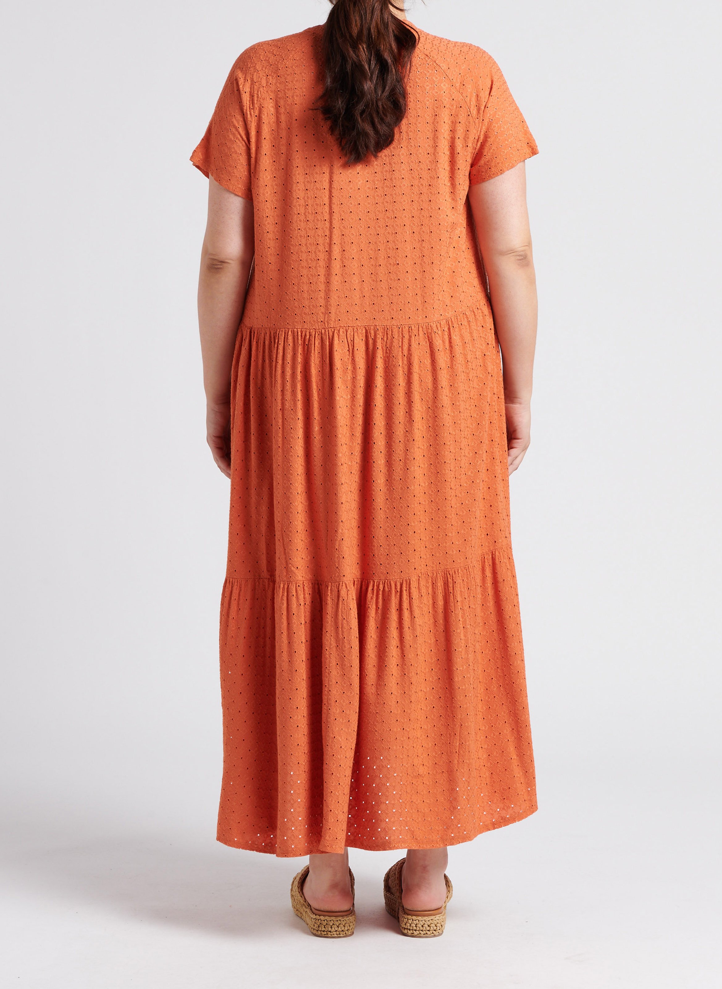 Lange jurk van visoce met borduursel MAT FASHION Oranje