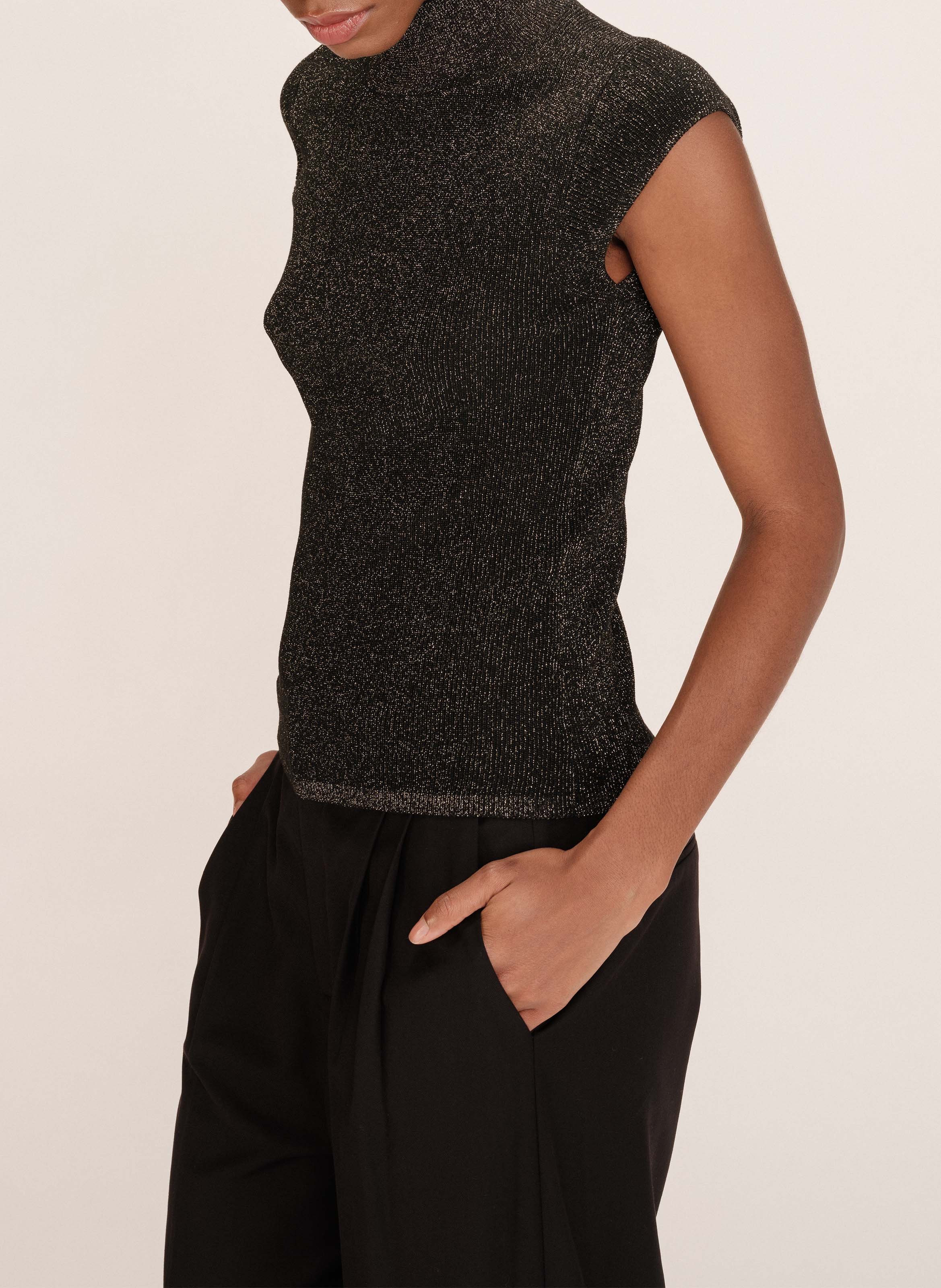 Top droit col montant en maille pailletée GRACE ET MILA Noir