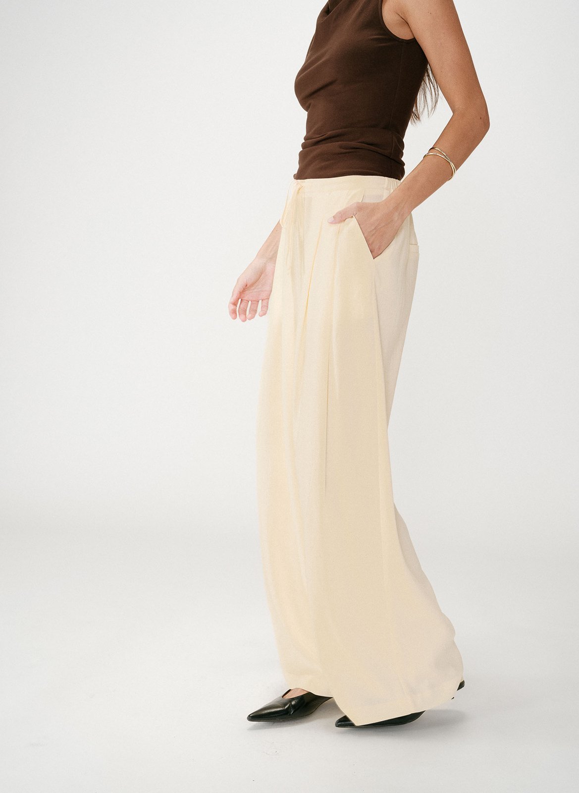 Weit geschnittene Hose GRACE ET MILA Gelb