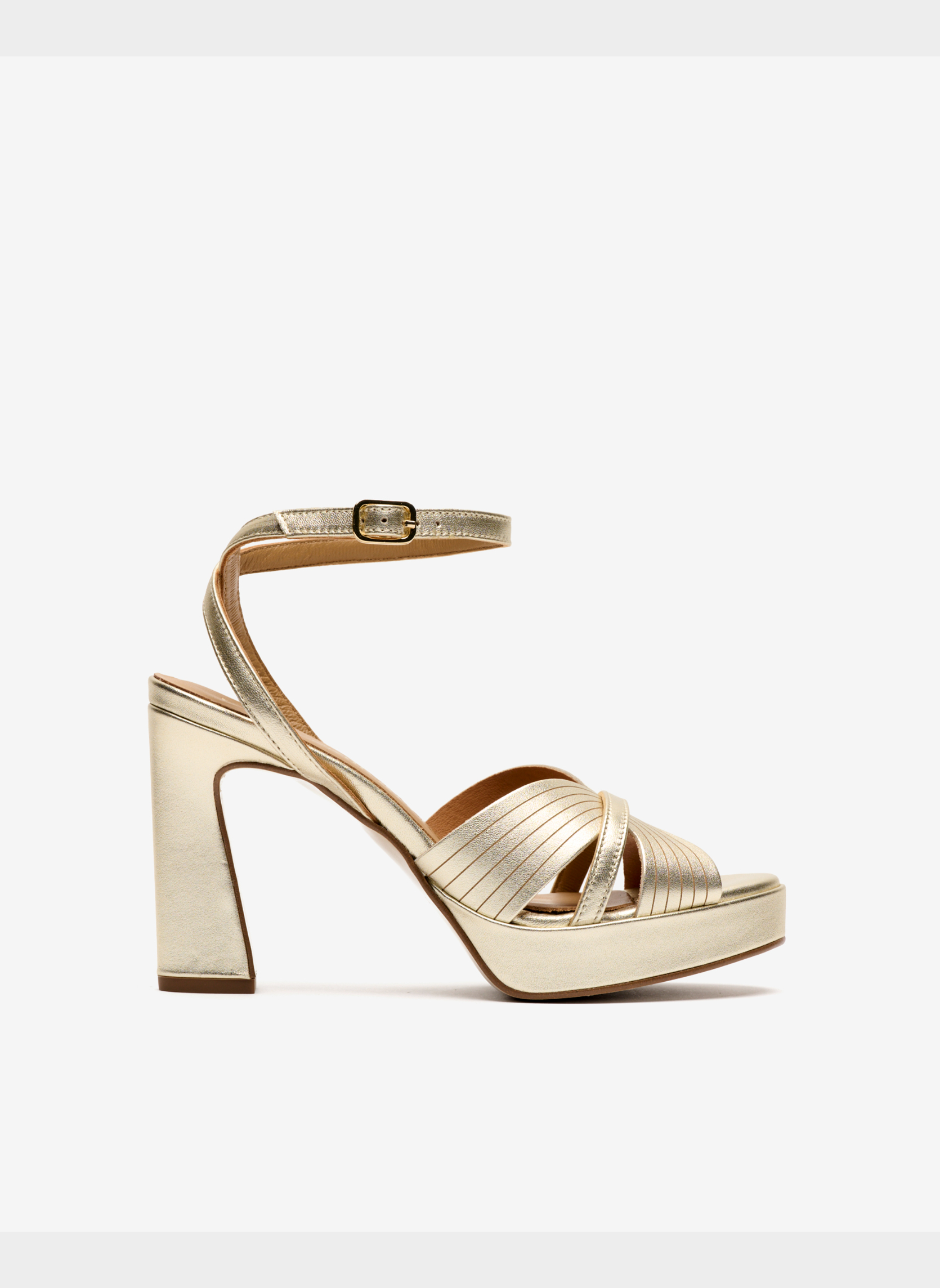 Sandals in metallic platinum leather. PEDRO MIRALLES Golden