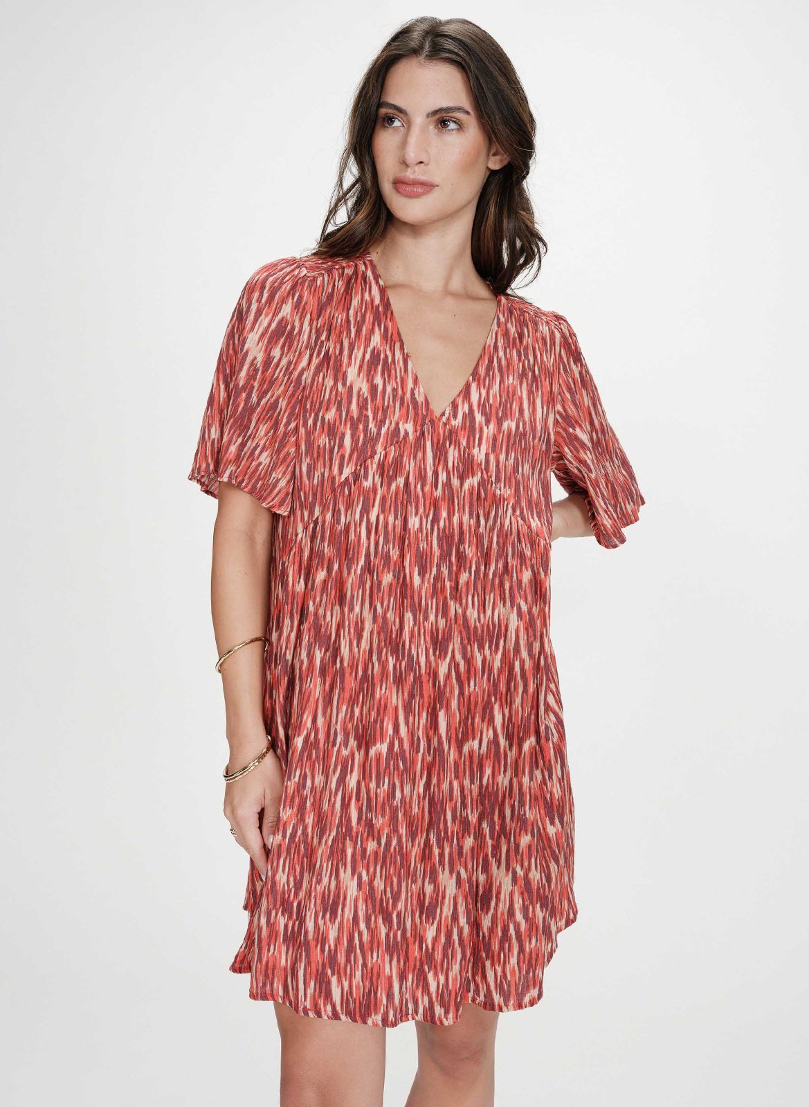 Weit geschnittenes Kurzkleid mit V-Ausschnitt und Print GRACE ET MILA Rot