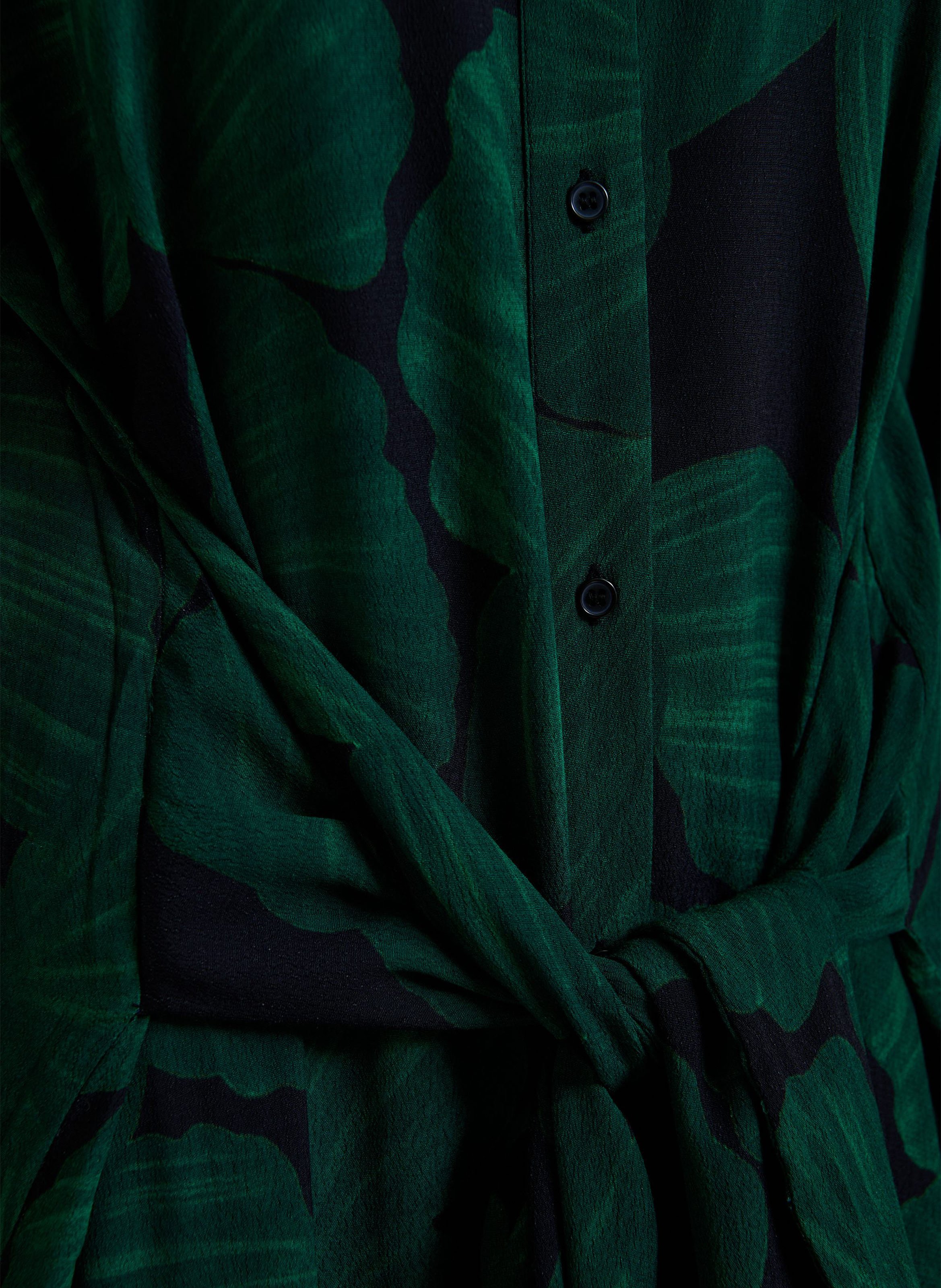 Langes Kleid mit klassischem Kragen und Muster ESSENTIEL ANTWERP Grun