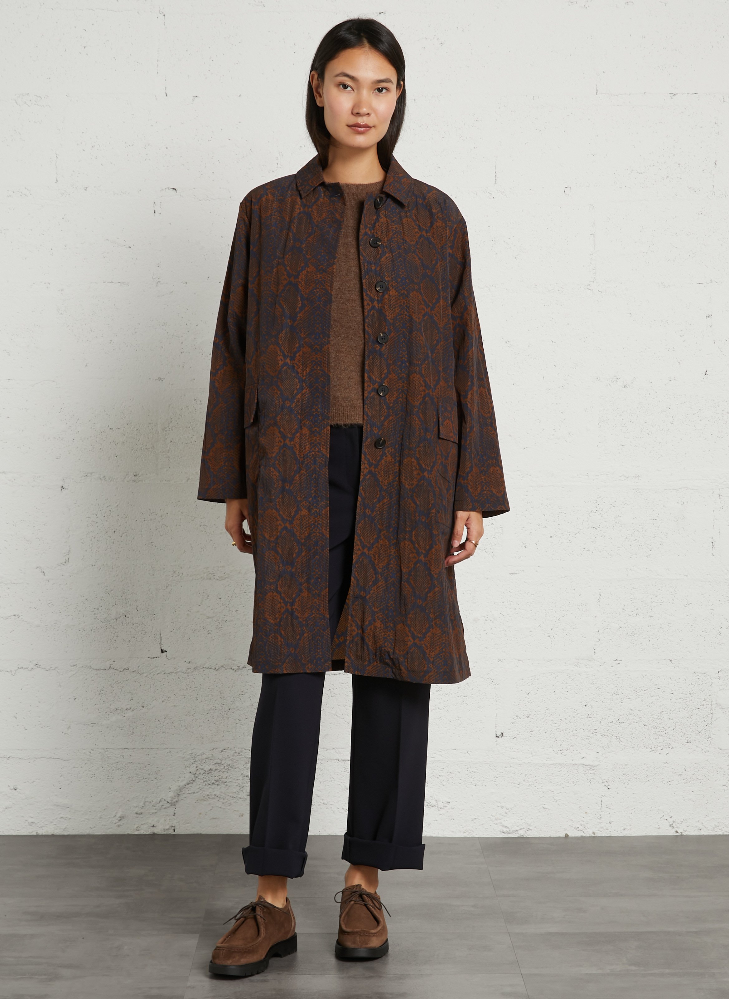 Oversize bedruckter Trenchcoat LEON & HARPER Braun