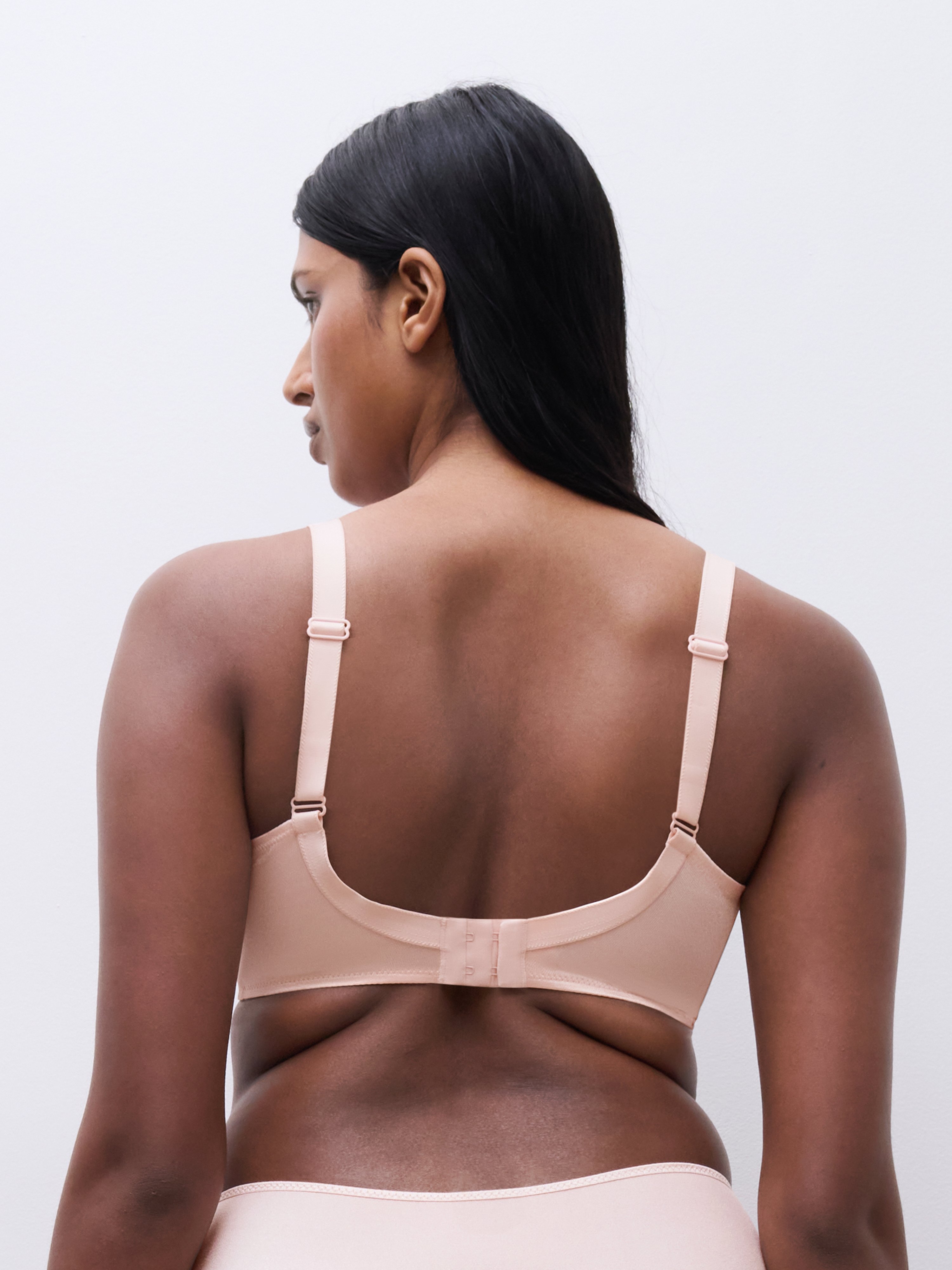 Moulded full-cup bra CHANTELLE Pink