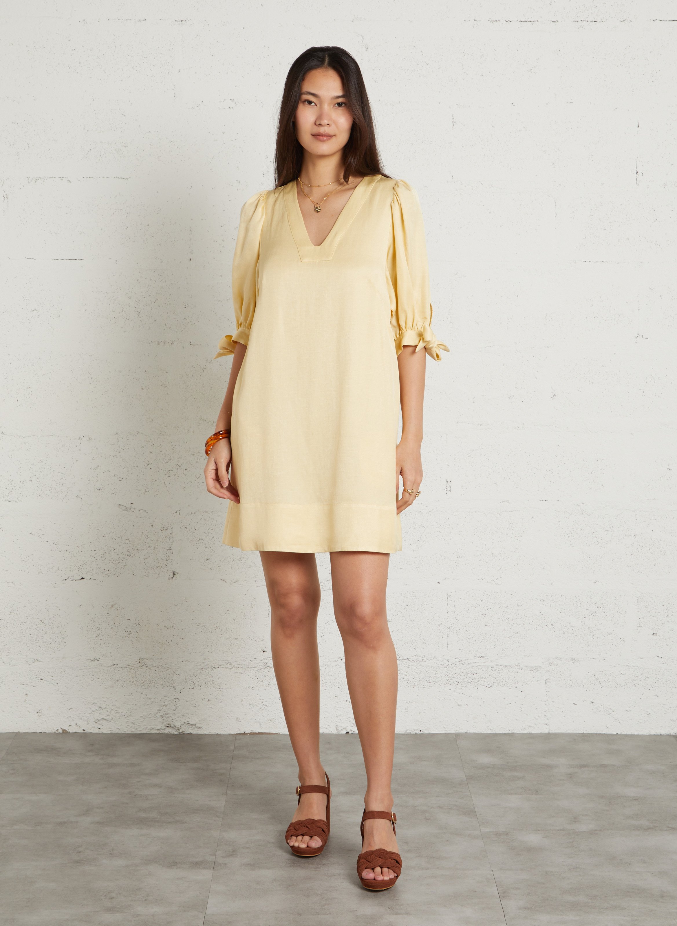Robe courte col V unie  MAISON 123 Jaune