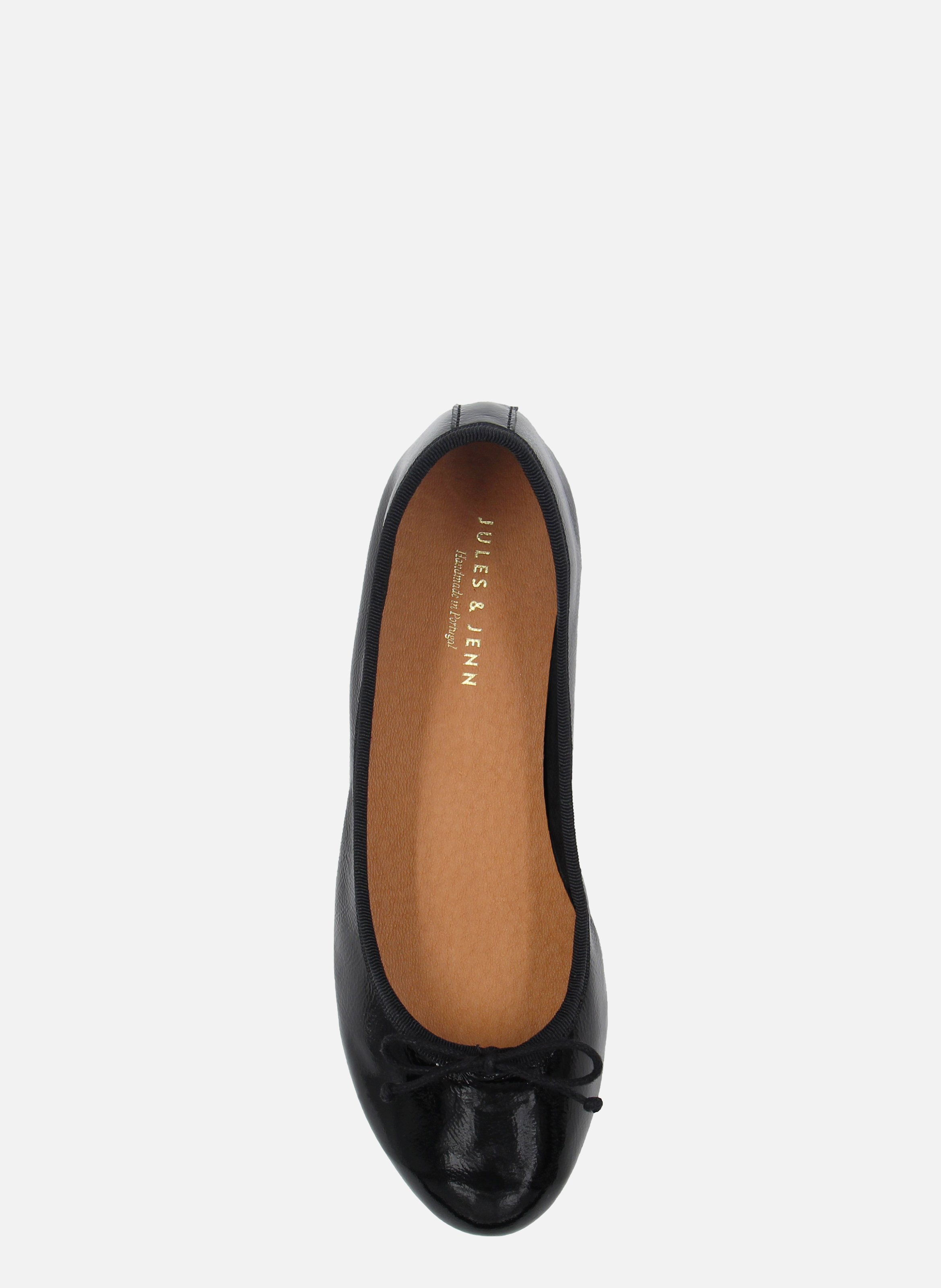 Shiny leather classic ballet pumps JULES & JENN Black