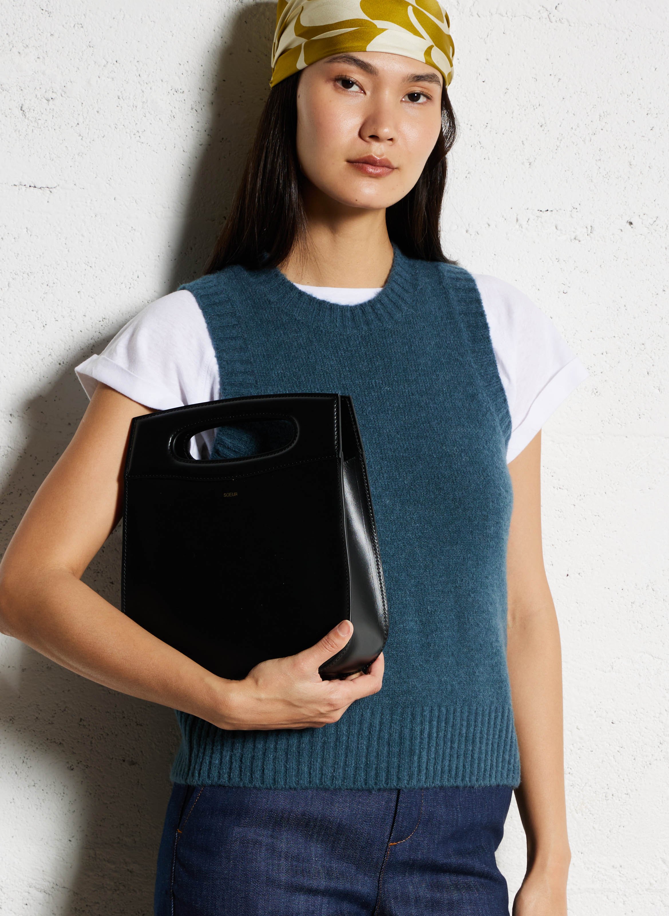 Umhängetasche aus Vachetteleder SOEUR Schwarz