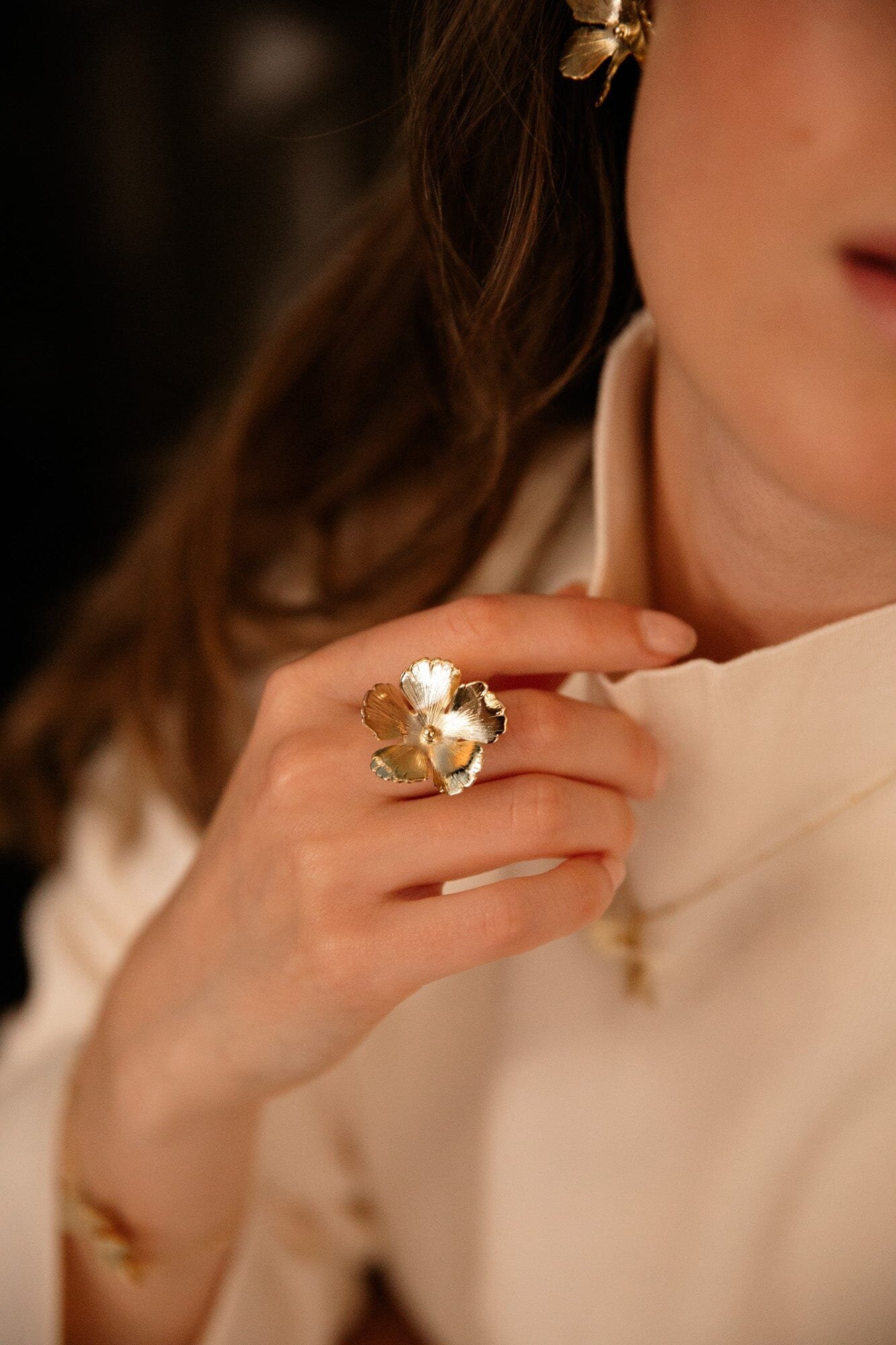 THÉIA - fine gold-plated flower maxi ring MONSIEUR SIMONE Golden