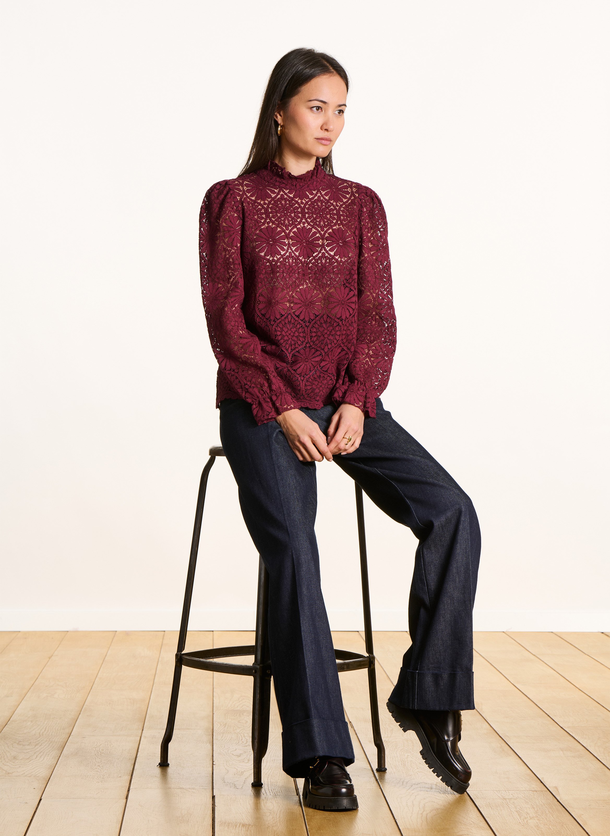 Bluse mit klassischem Spitzkragen LA FEE MARABOUTEE Braun