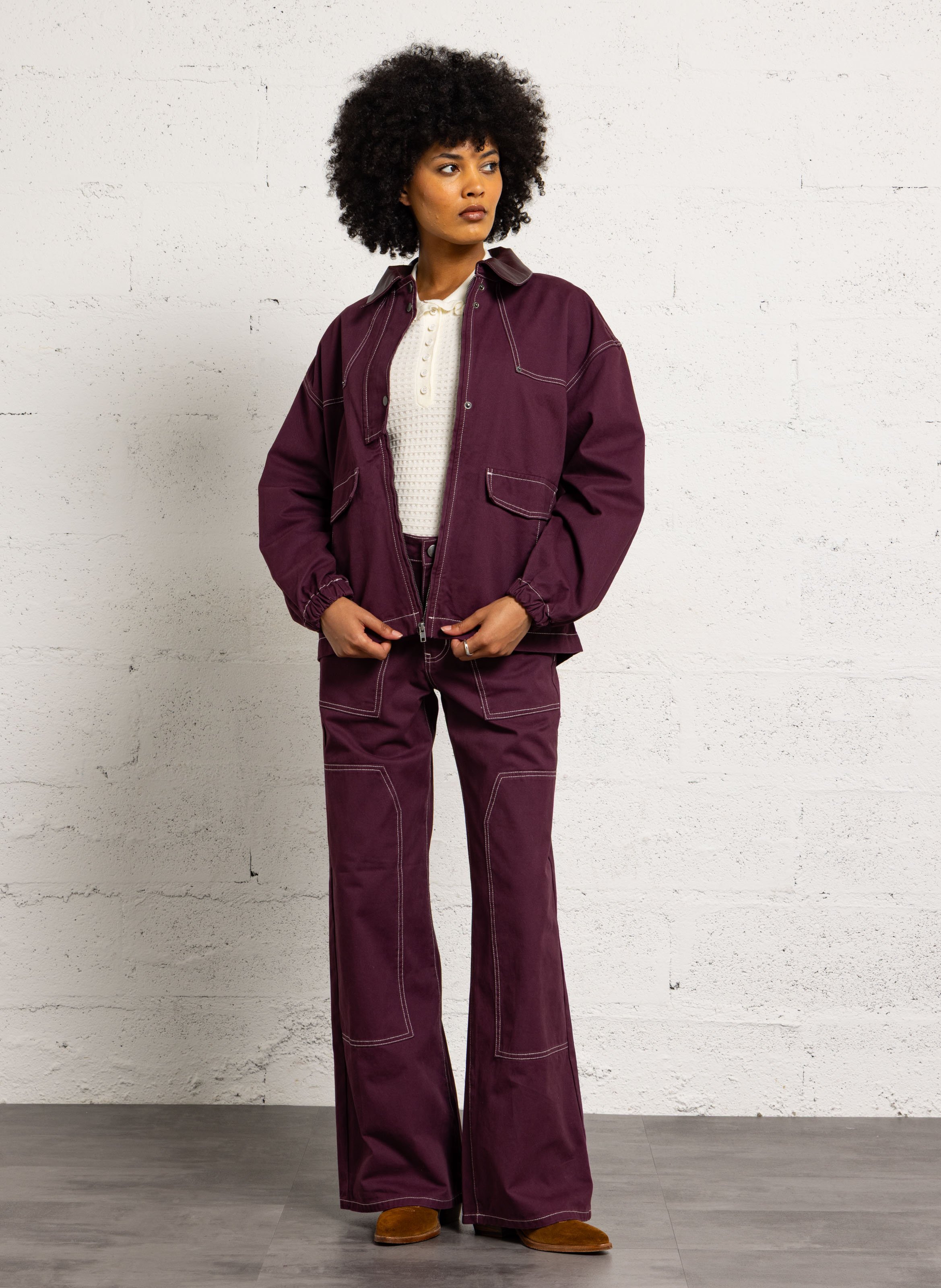 Straight jacket with contrast stitching SUNCOO Plums