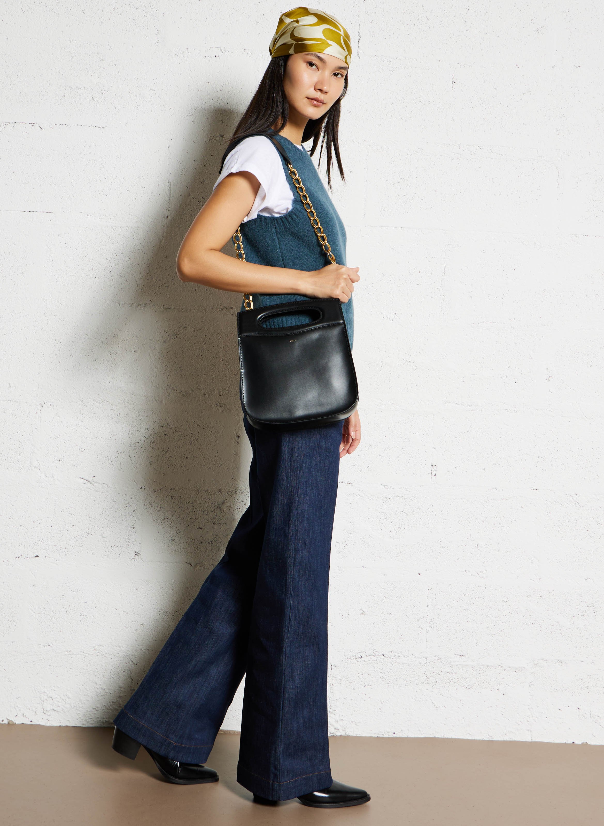 Umhängetasche aus Vachetteleder SOEUR Schwarz