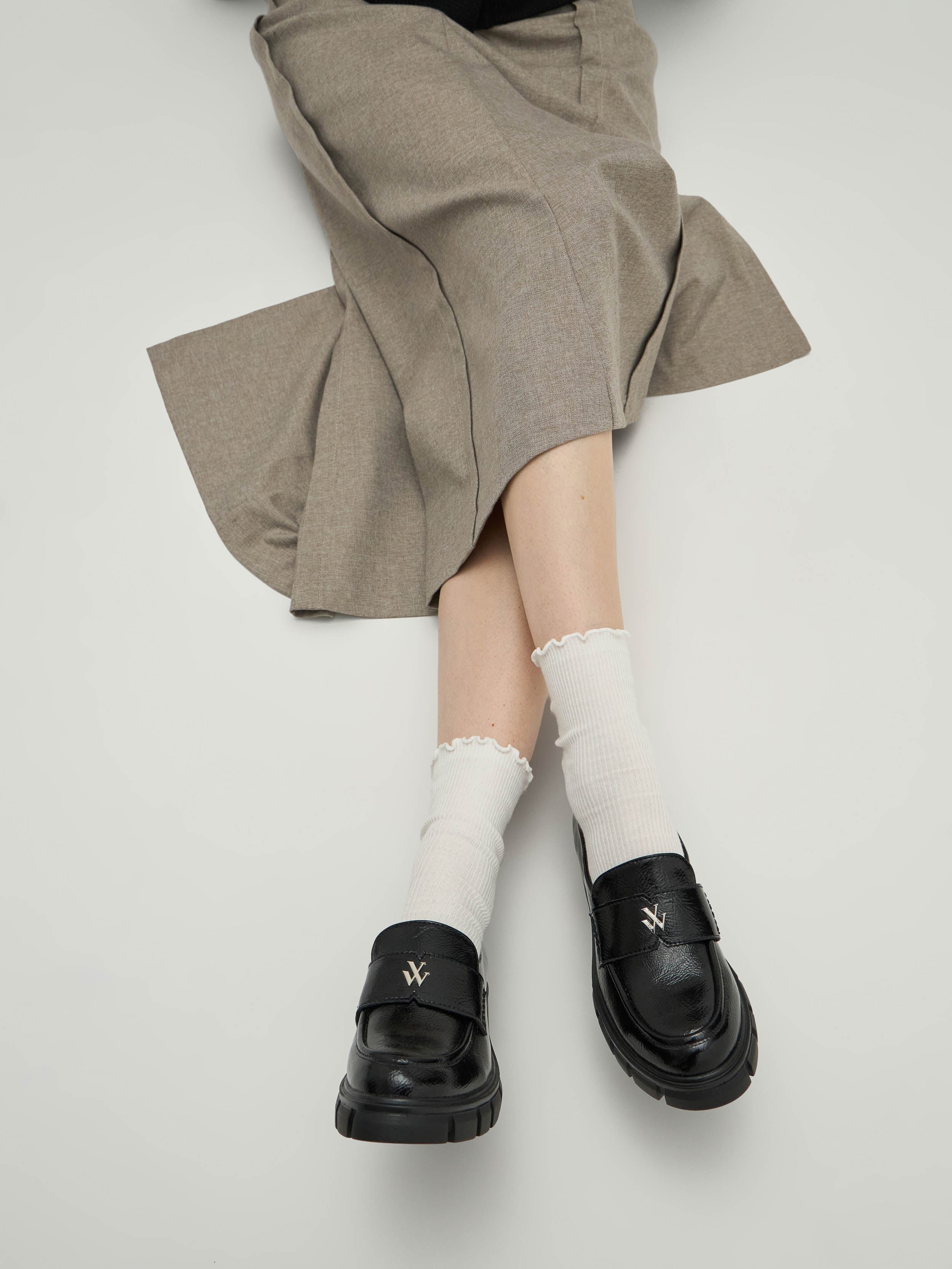 Moccasins with serrated heel VANESSA WU Black